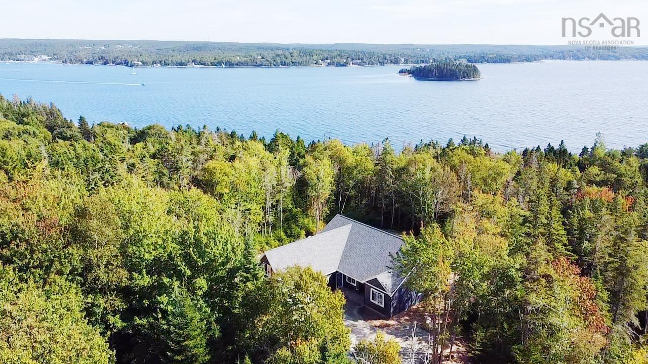 85 Hillside Drive, Boutiliers Point, NS (MLS 202524070)