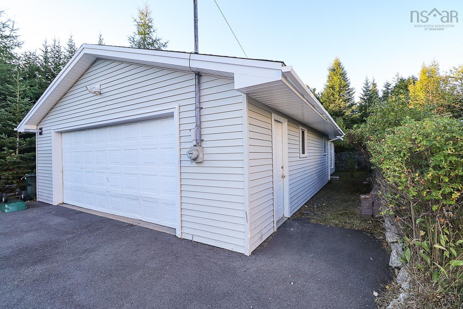 80 Stoney Beach Road, Whites Lake, NS (MLS 202524132)