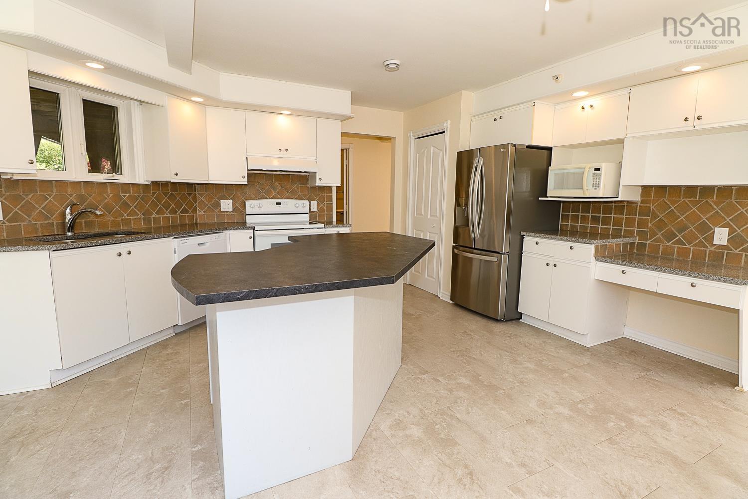 80 Stoney Beach Road, Whites Lake, NS (MLS 202524133)