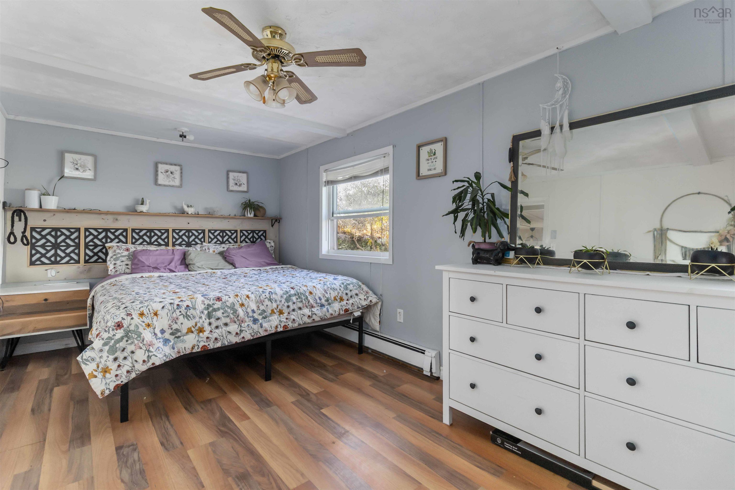 21 Littles Road, Terence Bay, NS (MLS 202524158)