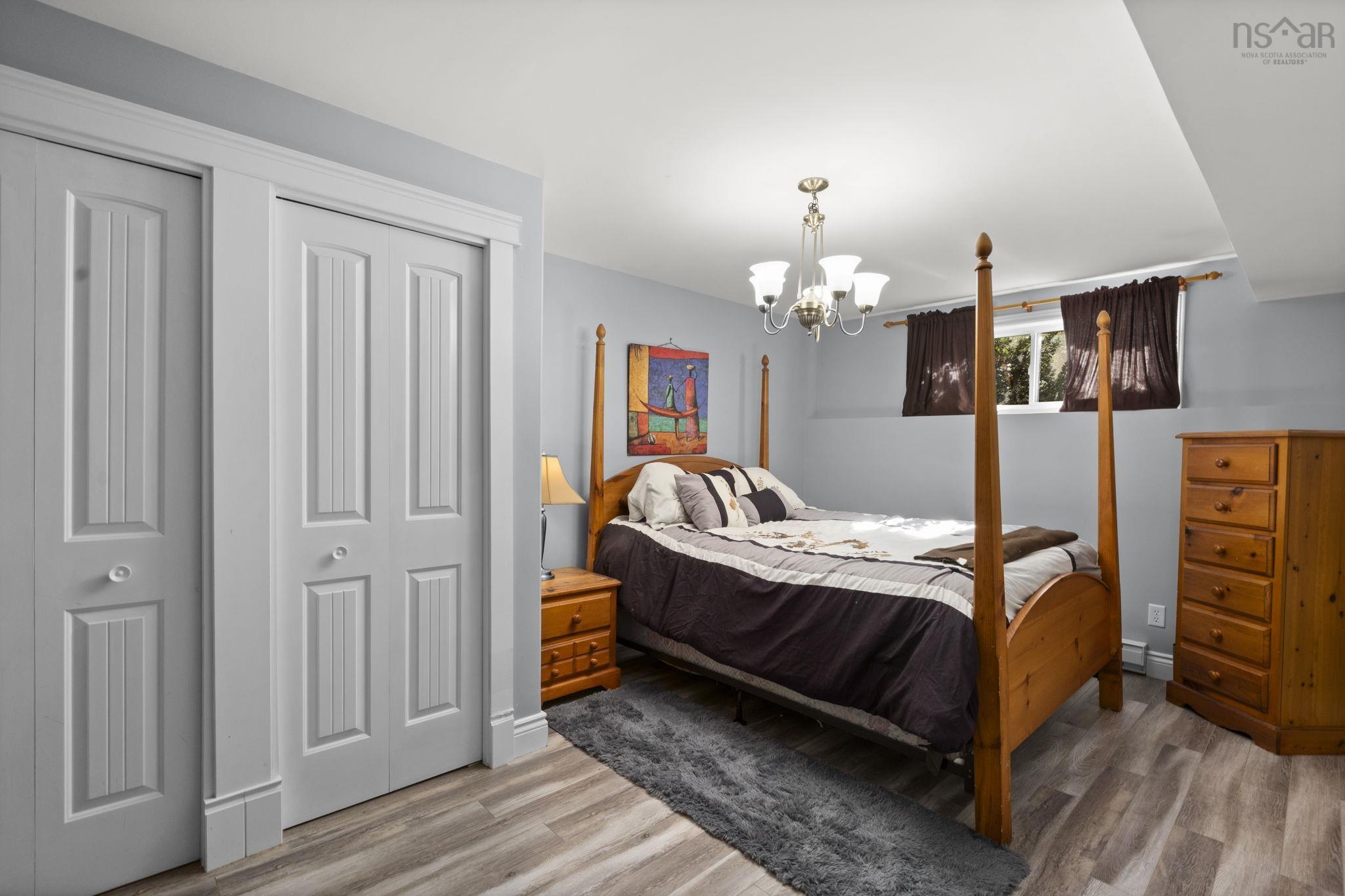 25 Middle Street, Dartmouth, NS (MLS 202524159)