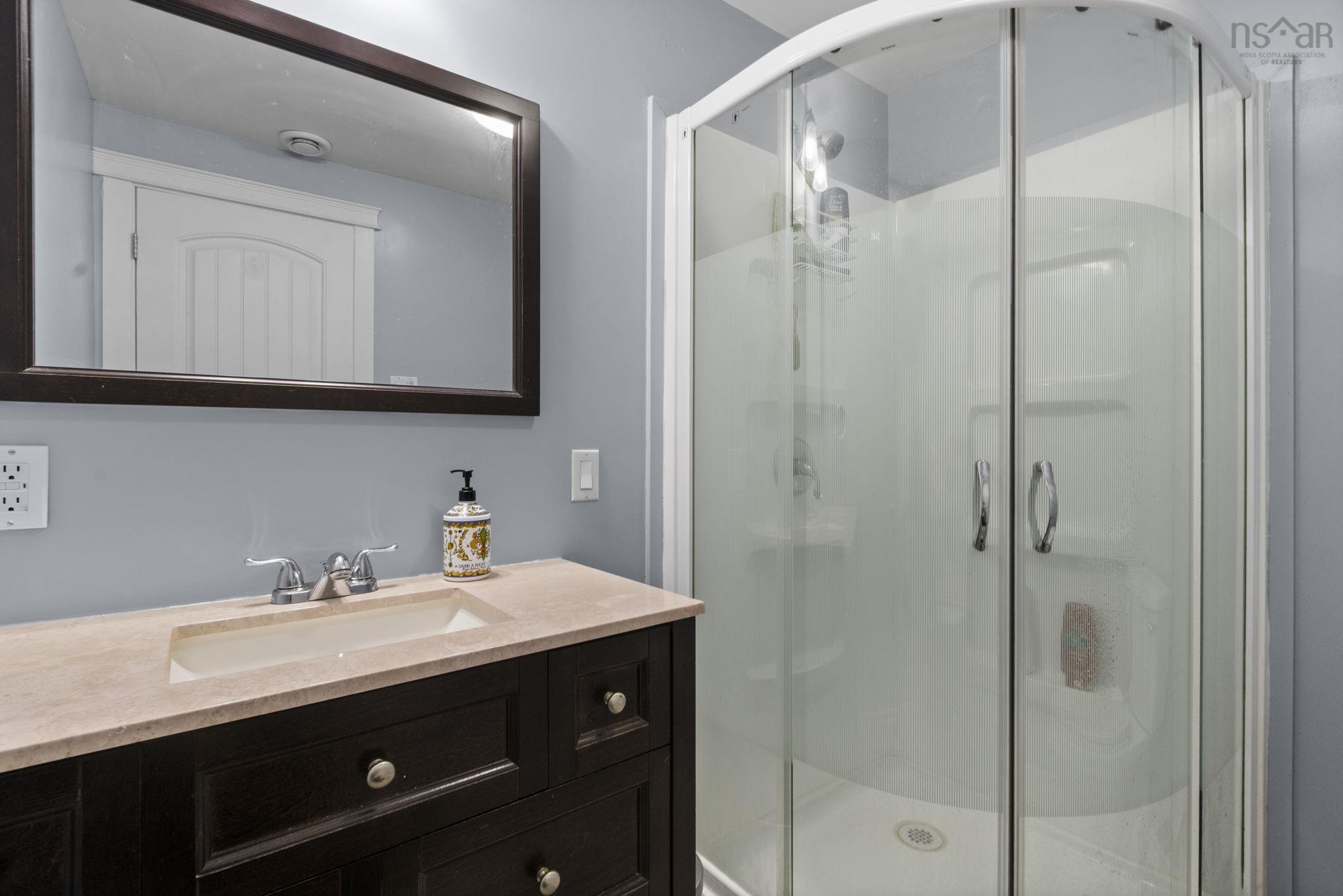 25 Middle Street, Dartmouth, NS (MLS 202524159)