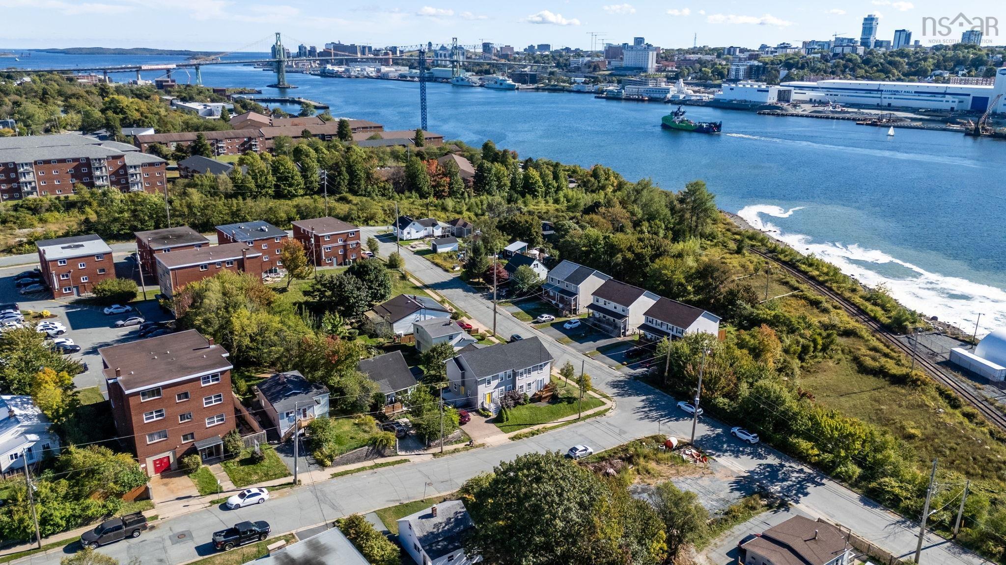 25 Middle Street, Dartmouth, NS (MLS 202524159)