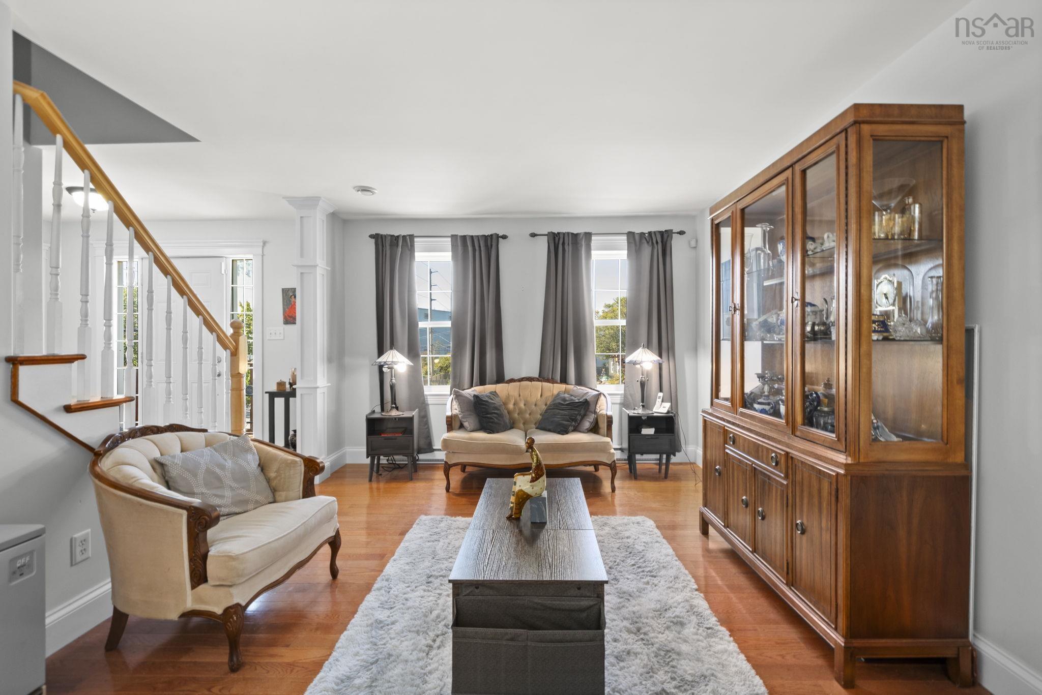 25 Middle Street, Dartmouth, NS (MLS 202524159)