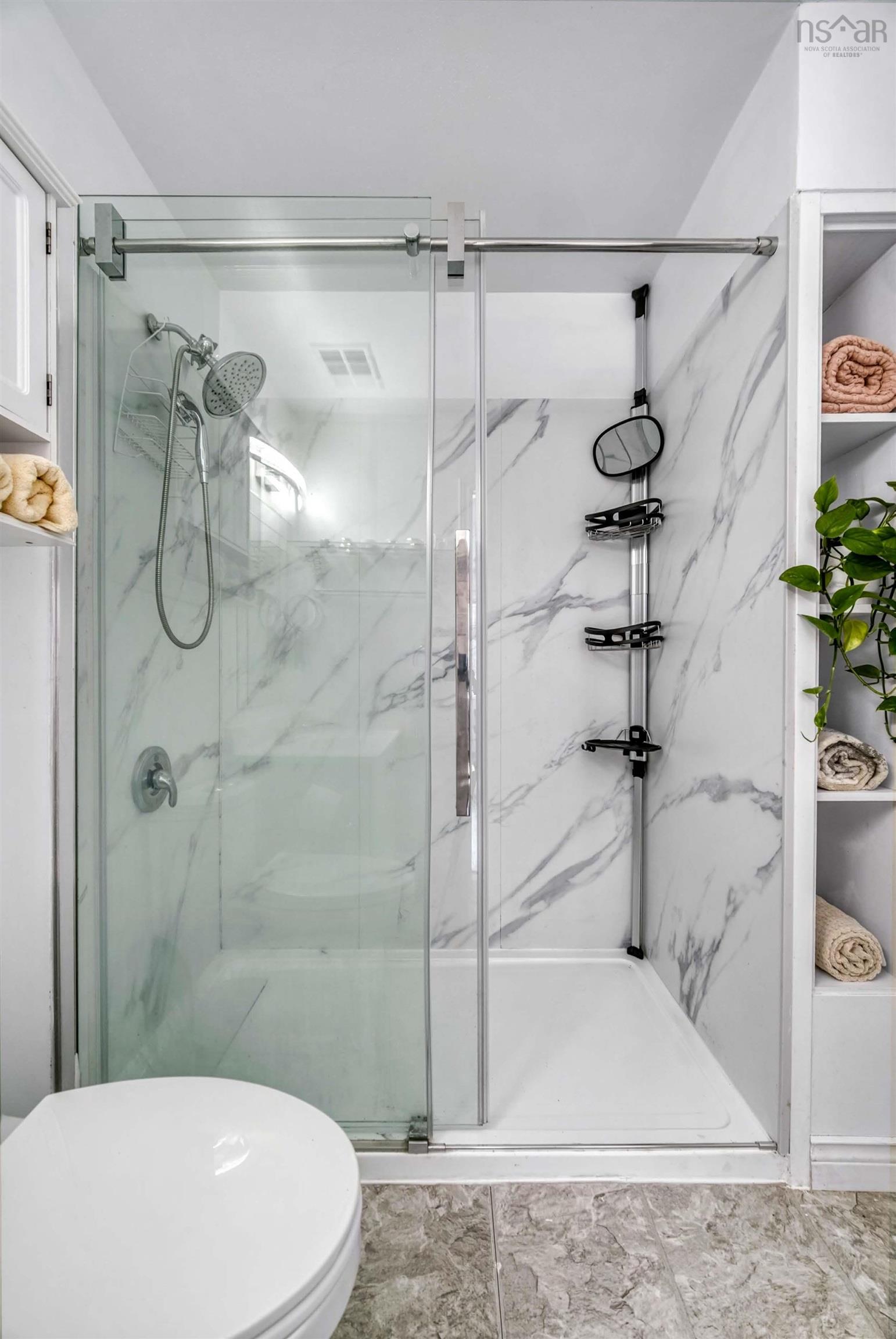 77 Amin Street, Bedford, NS (MLS 202524202)