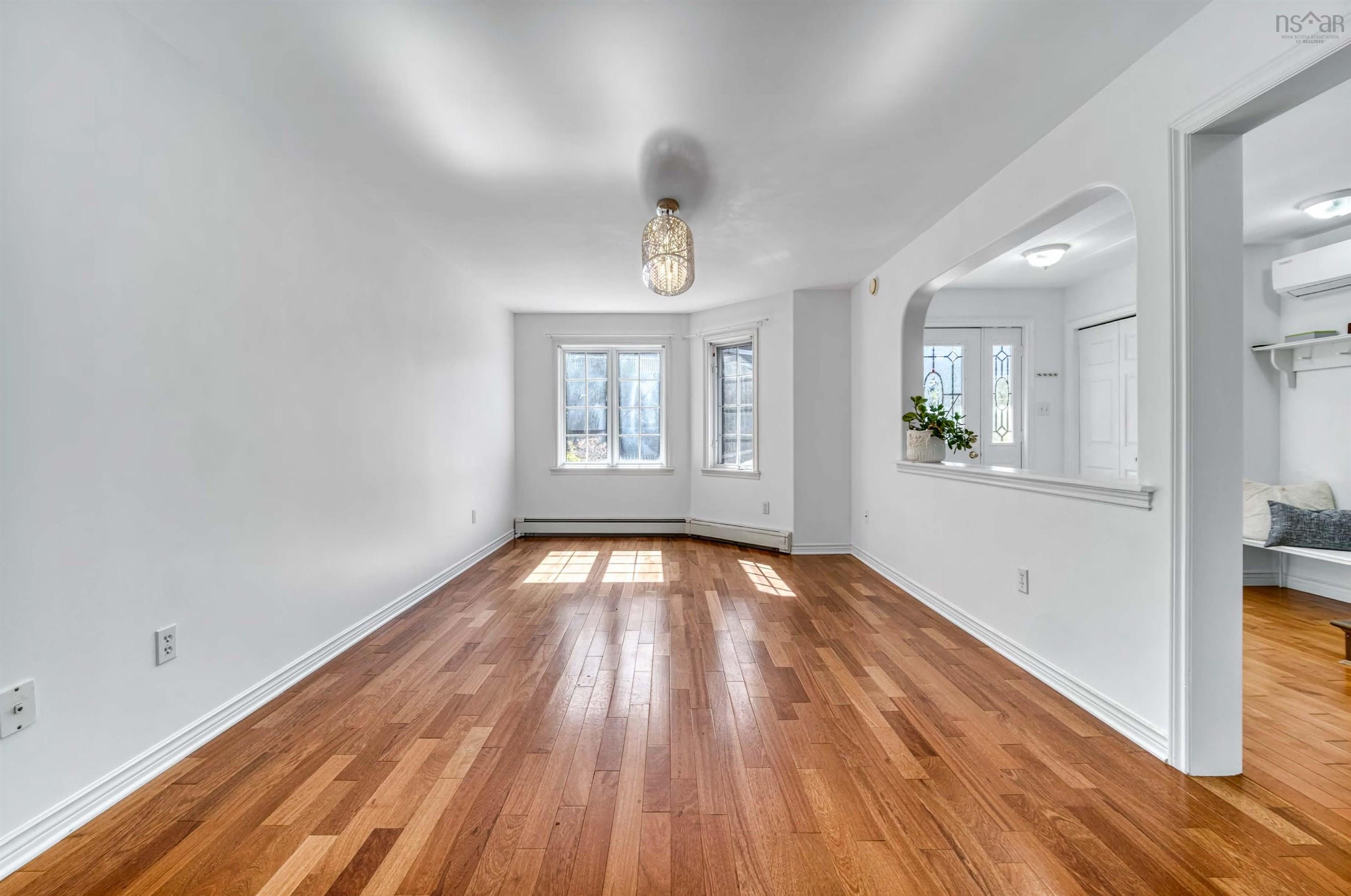 77 Amin Street, Bedford, NS (MLS 202524202)