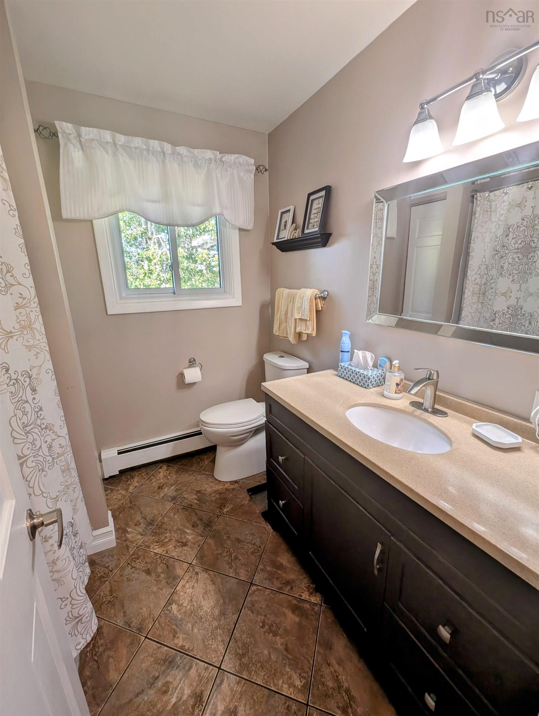 129 Quaker Crescent, Lower Sackville, NS (MLS 202524223)