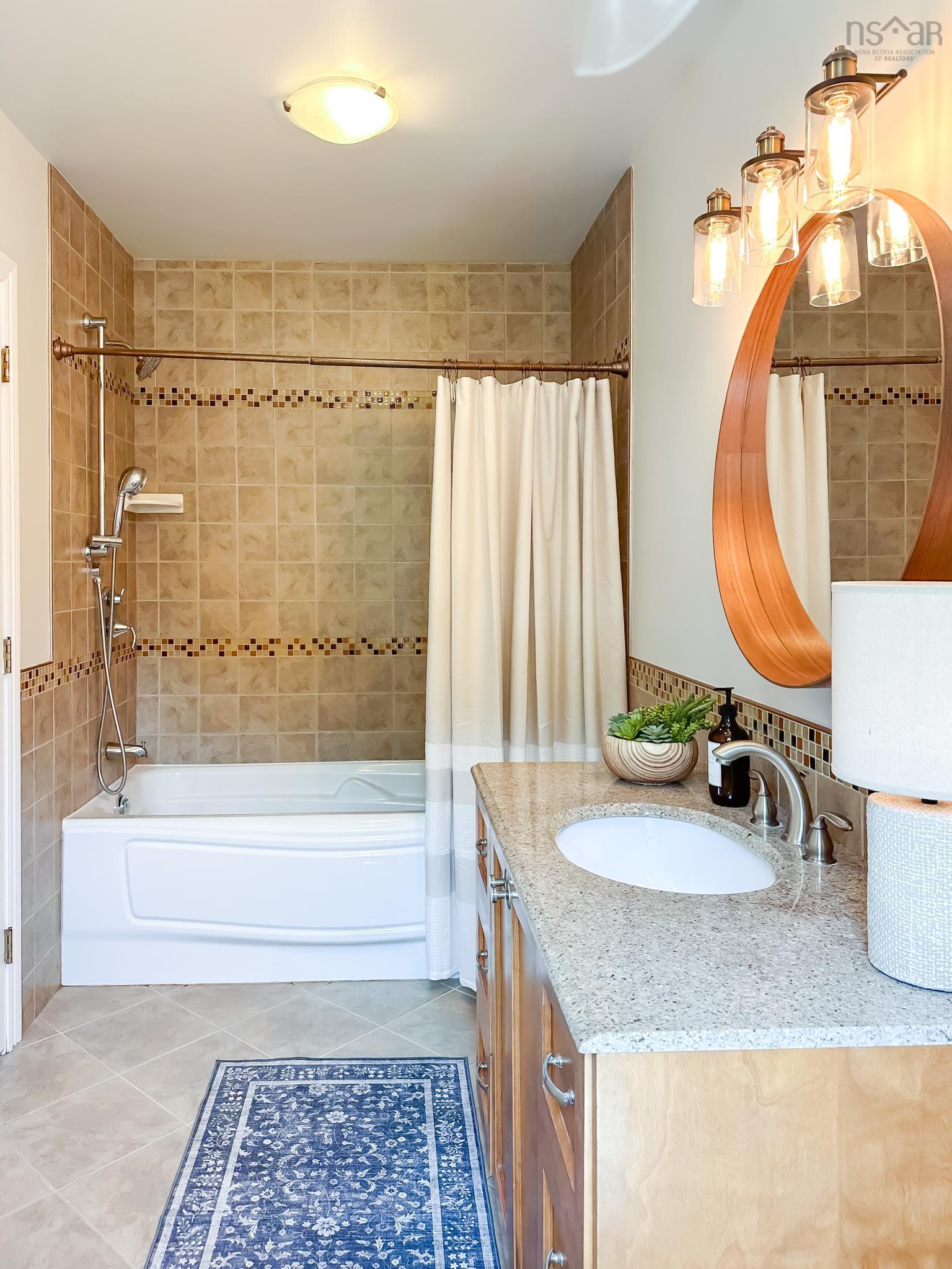 $1,275,000.00: 3419 Highway 359, Halls Harbour