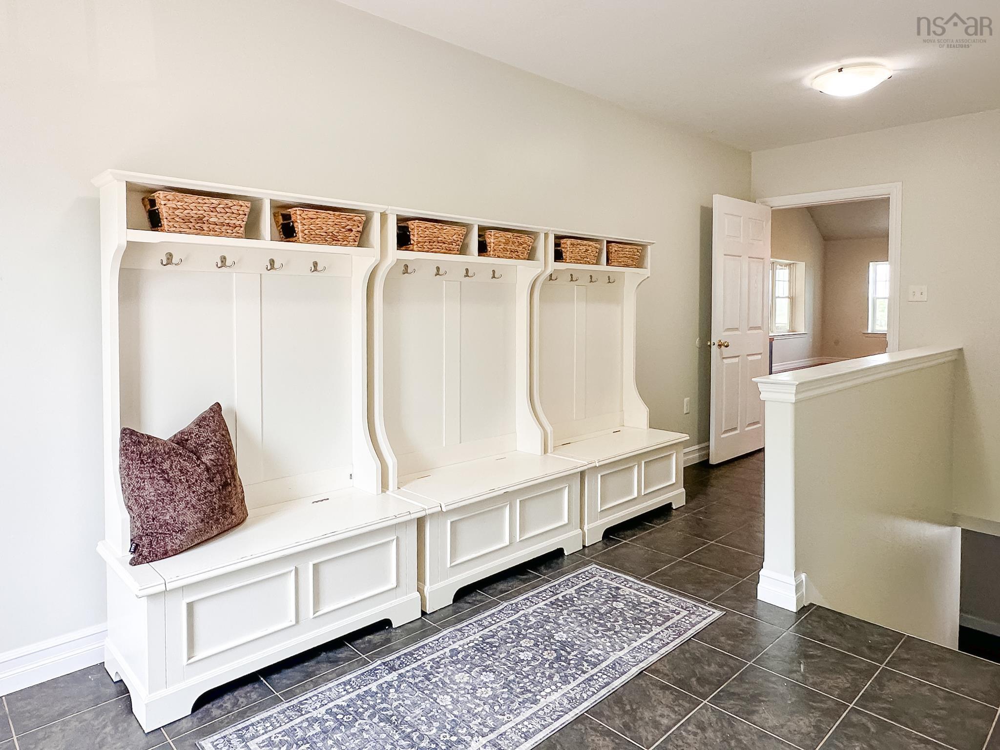 $1,275,000.00: 3419 Highway 359, Halls Harbour