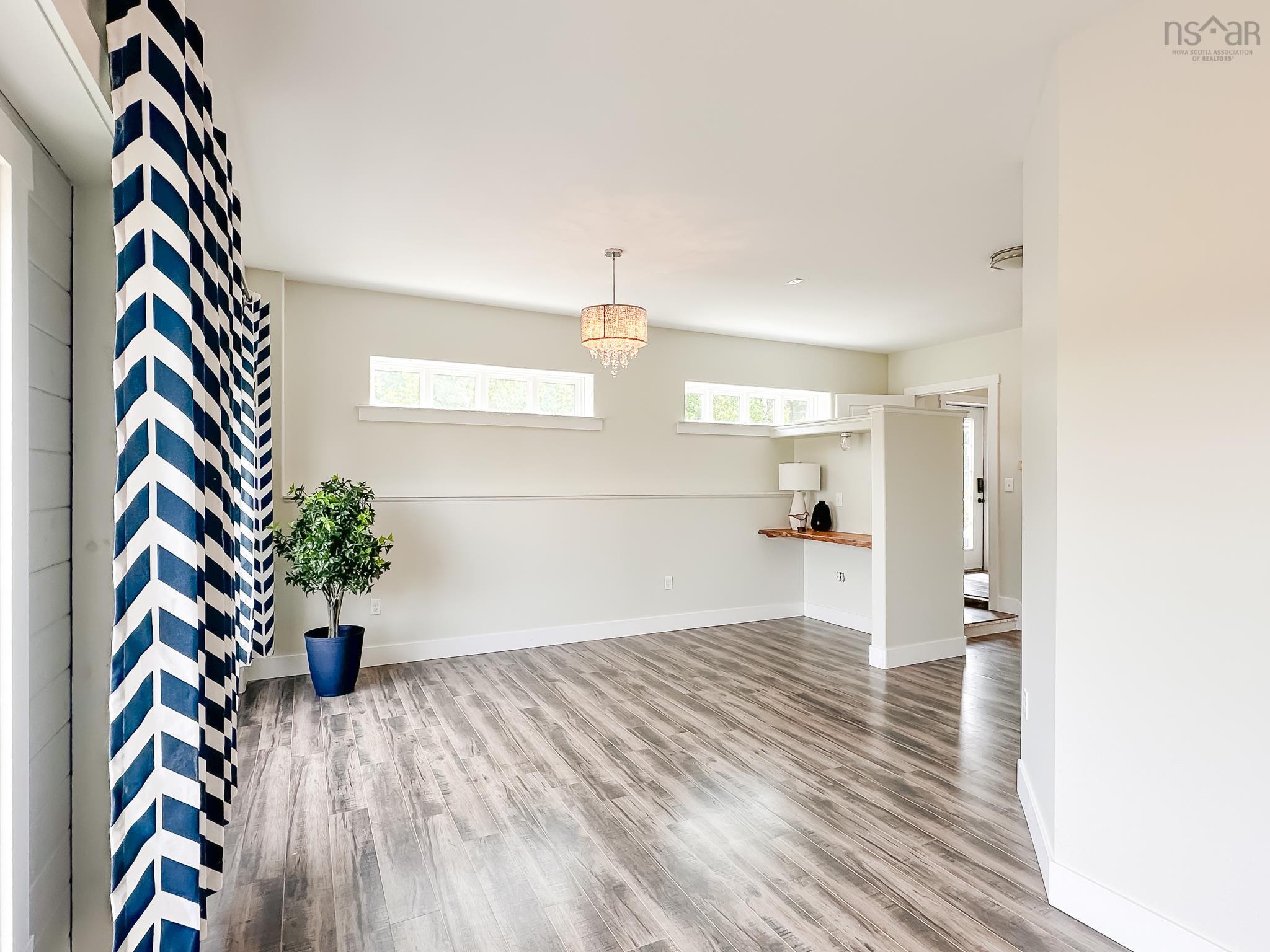 $1,275,000.00: 3419 Highway 359, Halls Harbour