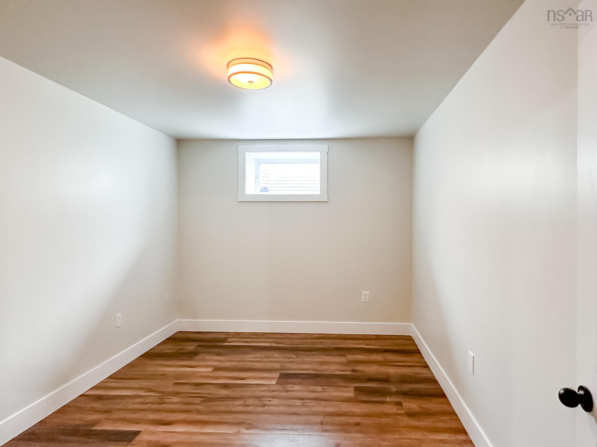 $1,275,000.00: 3419 Highway 359, Halls Harbour