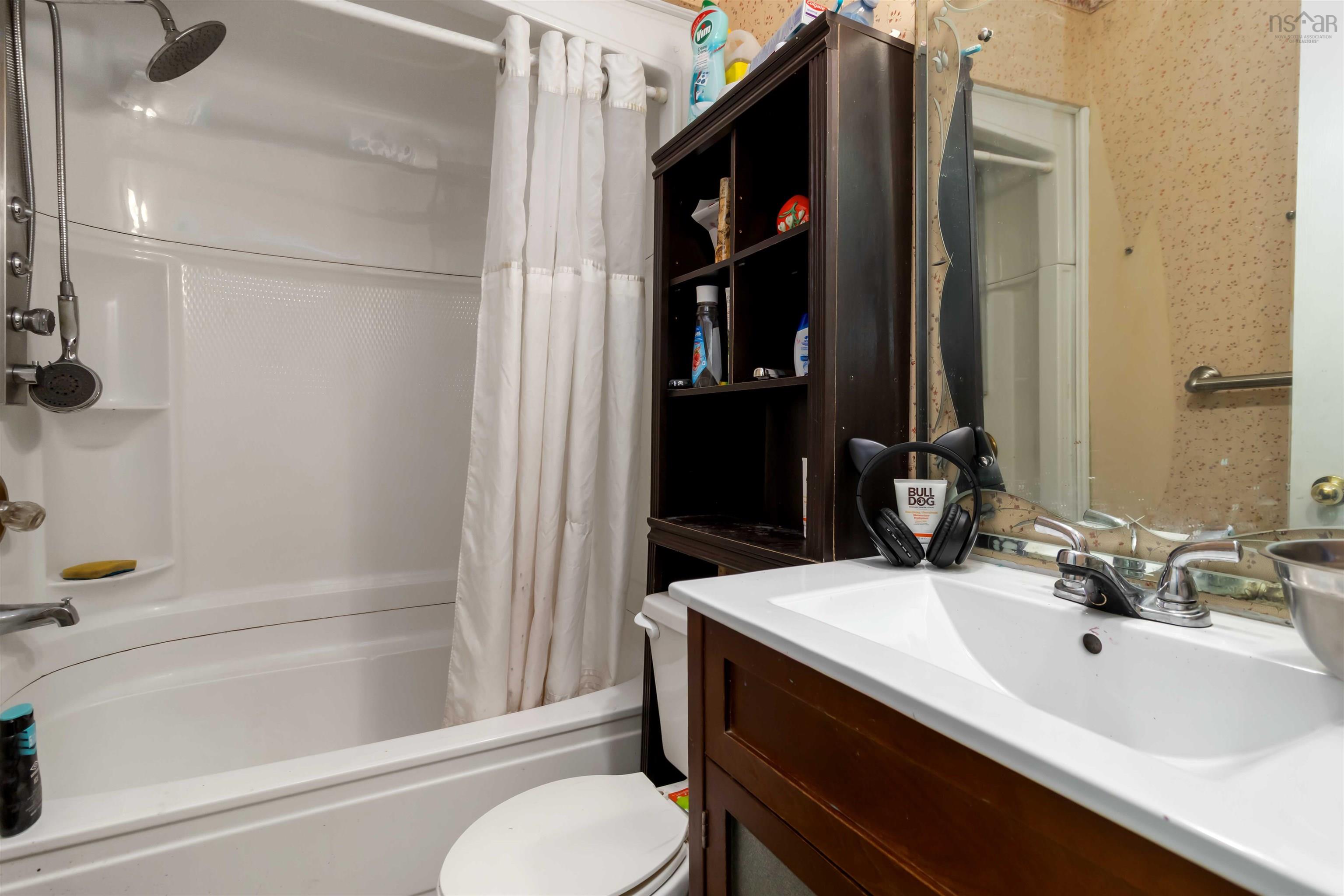 24 Northumberland Lane, Halifax, NS (MLS 202524354)