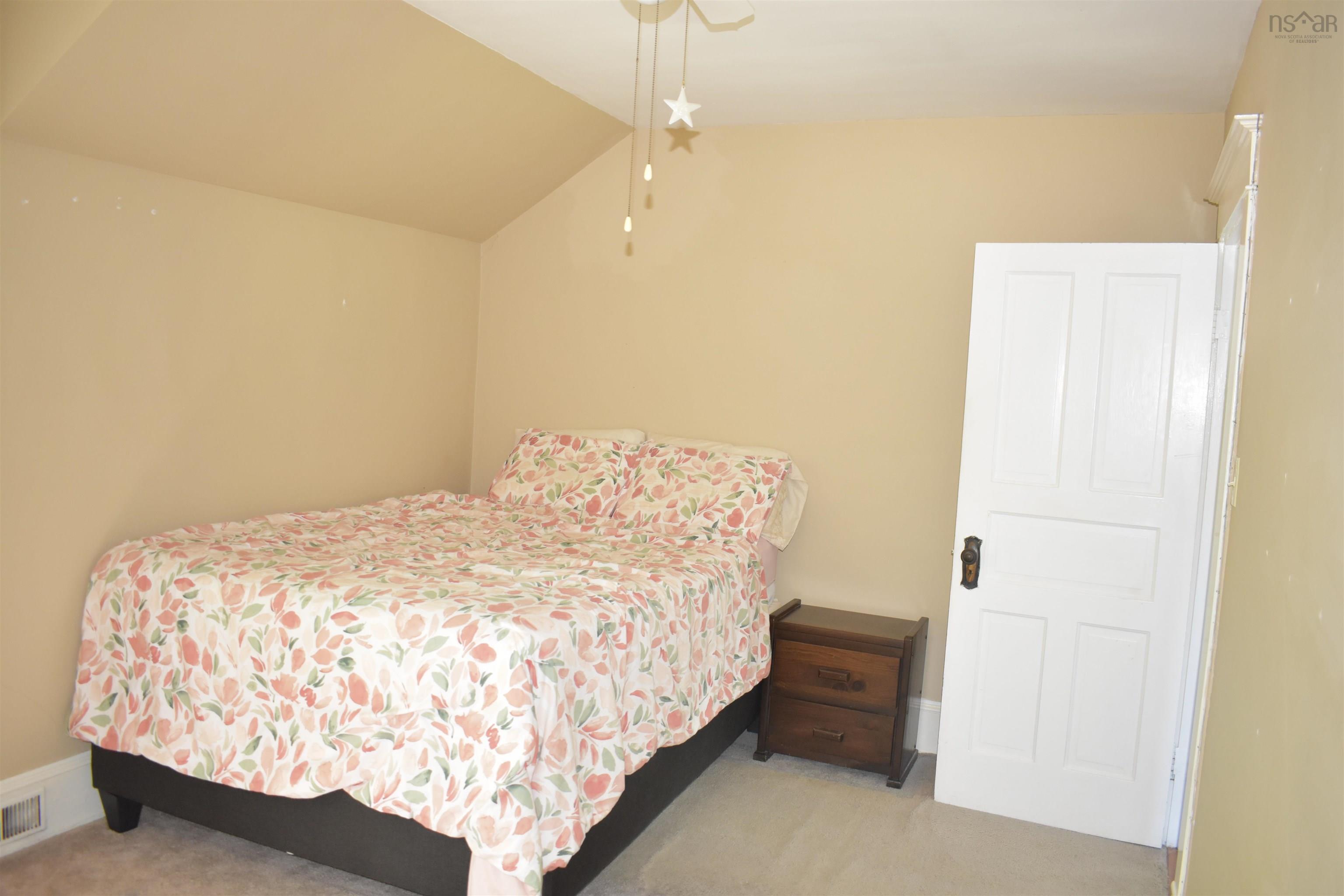 112 Bristol Avenue, Liverpool, NS (MLS 202524380)