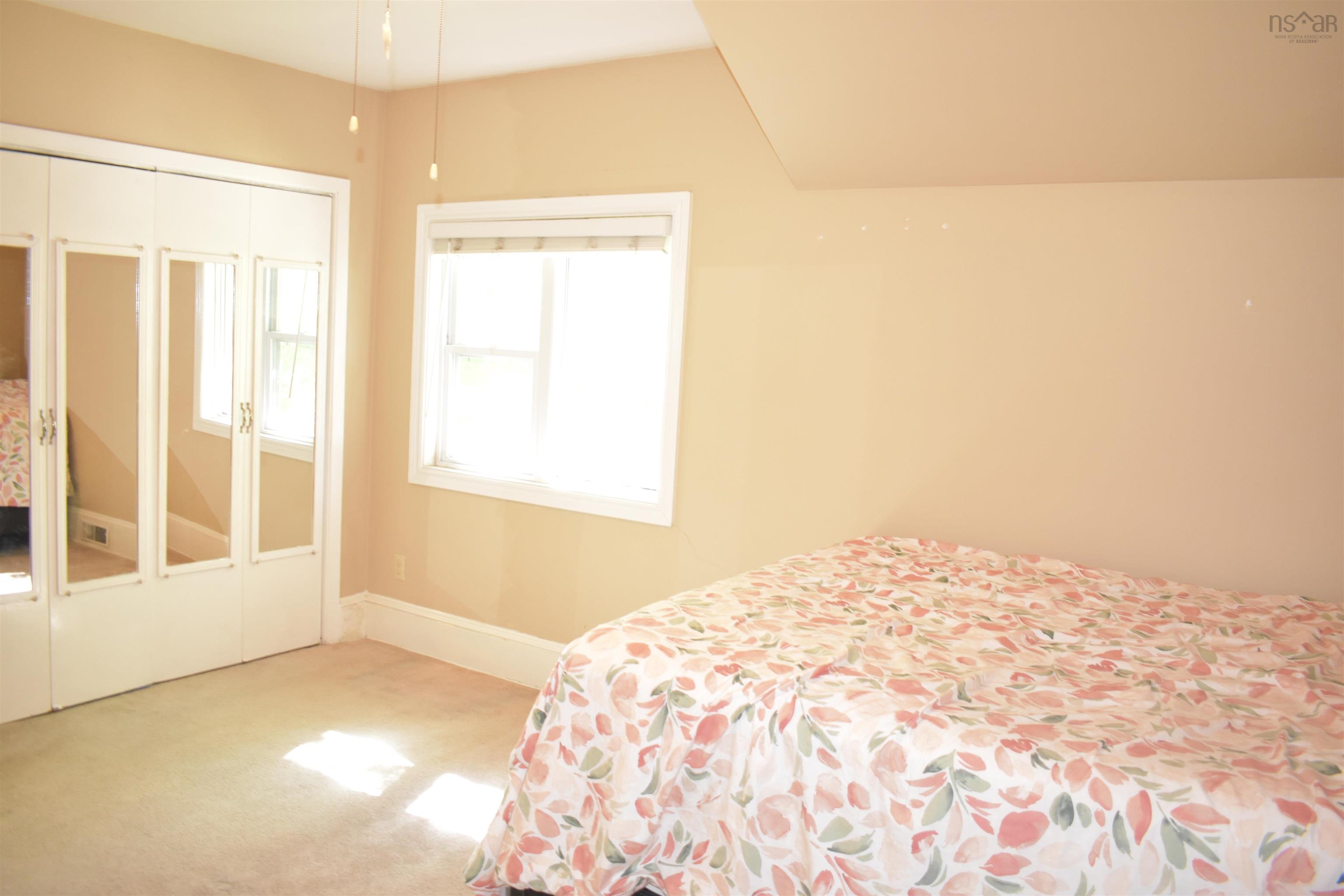 112 Bristol Avenue, Liverpool, NS (MLS 202524380)