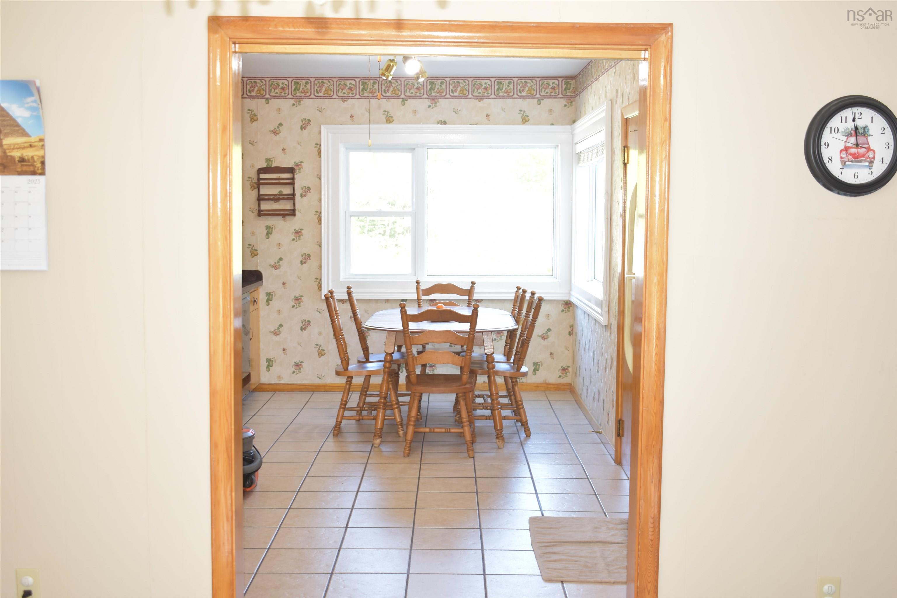 112 Bristol Avenue, Liverpool, NS (MLS 202524380)