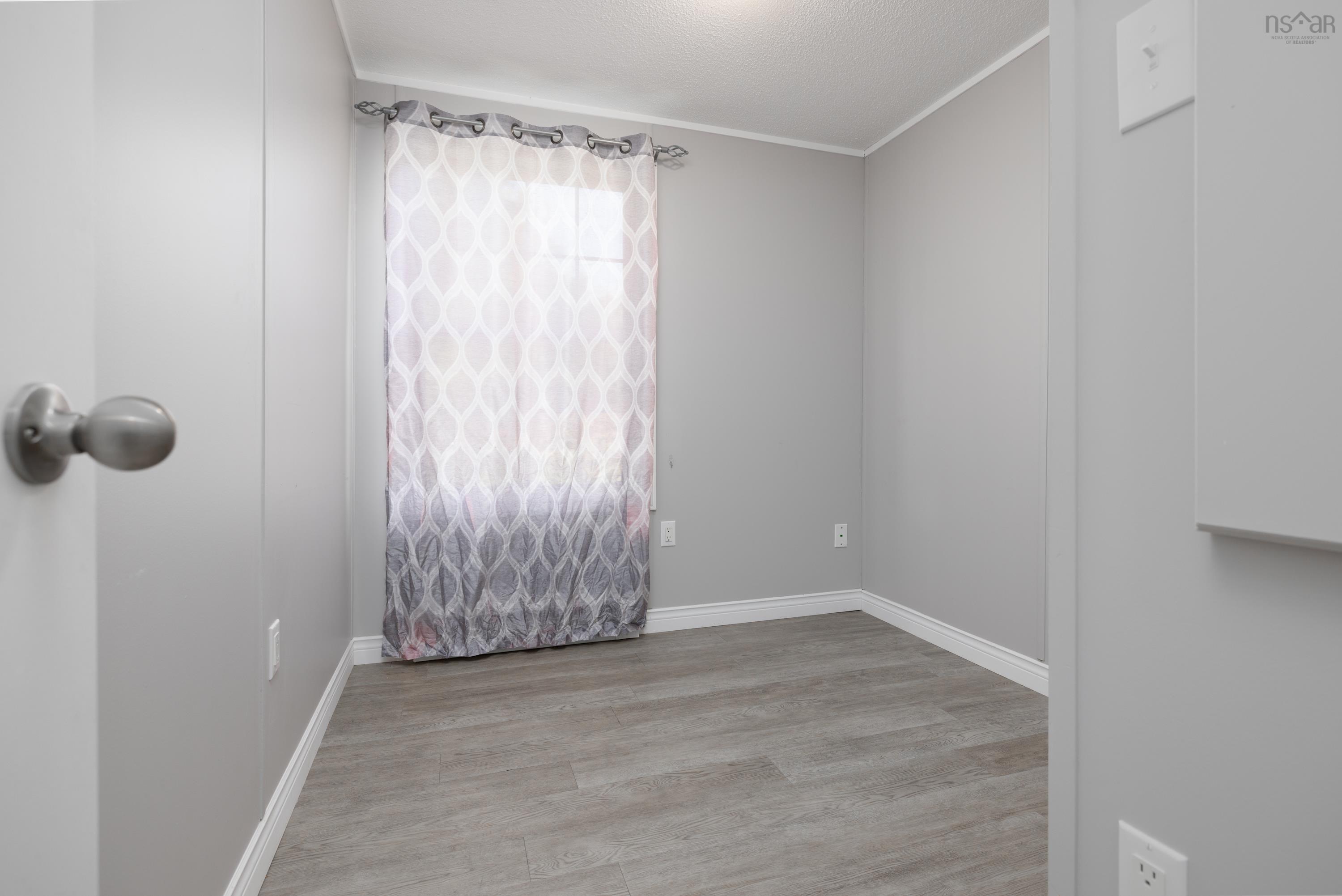 452 Glen Rise Drive, Beaver Bank, NS (MLS 202524395)