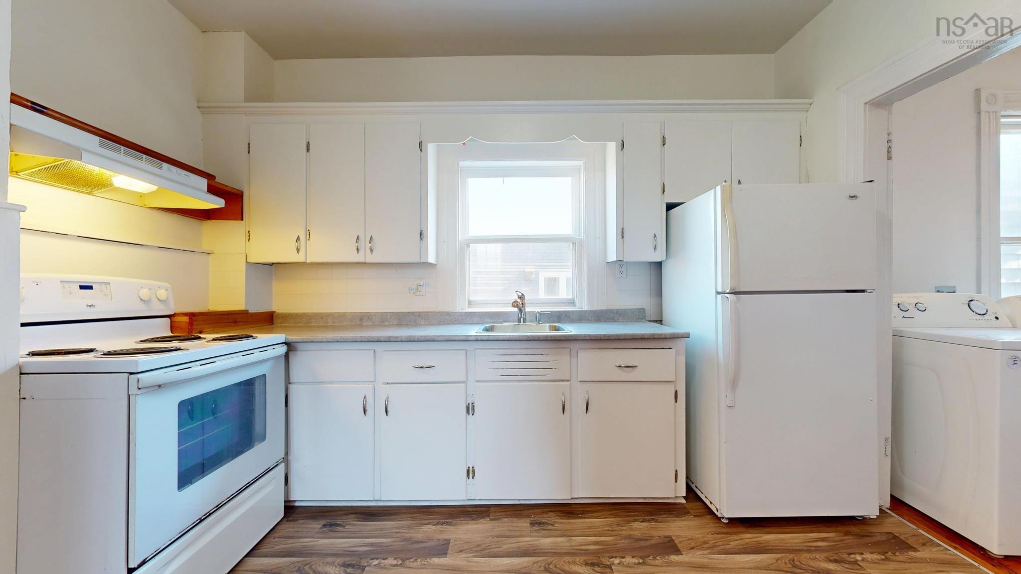 2683-87 Fuller Terrace, Halifax Peninsula, NS (MLS 202524427)