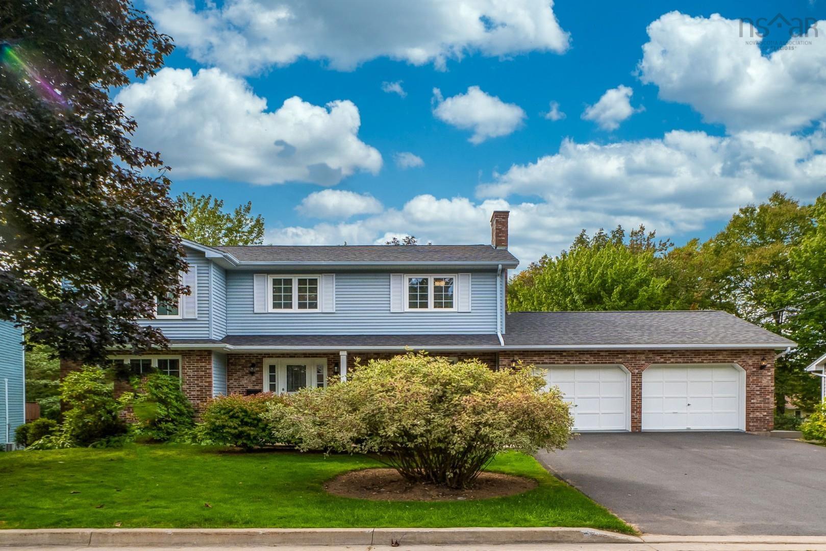 10 Parkvale Crescent, Bedford, NS (MLS® 202524442)