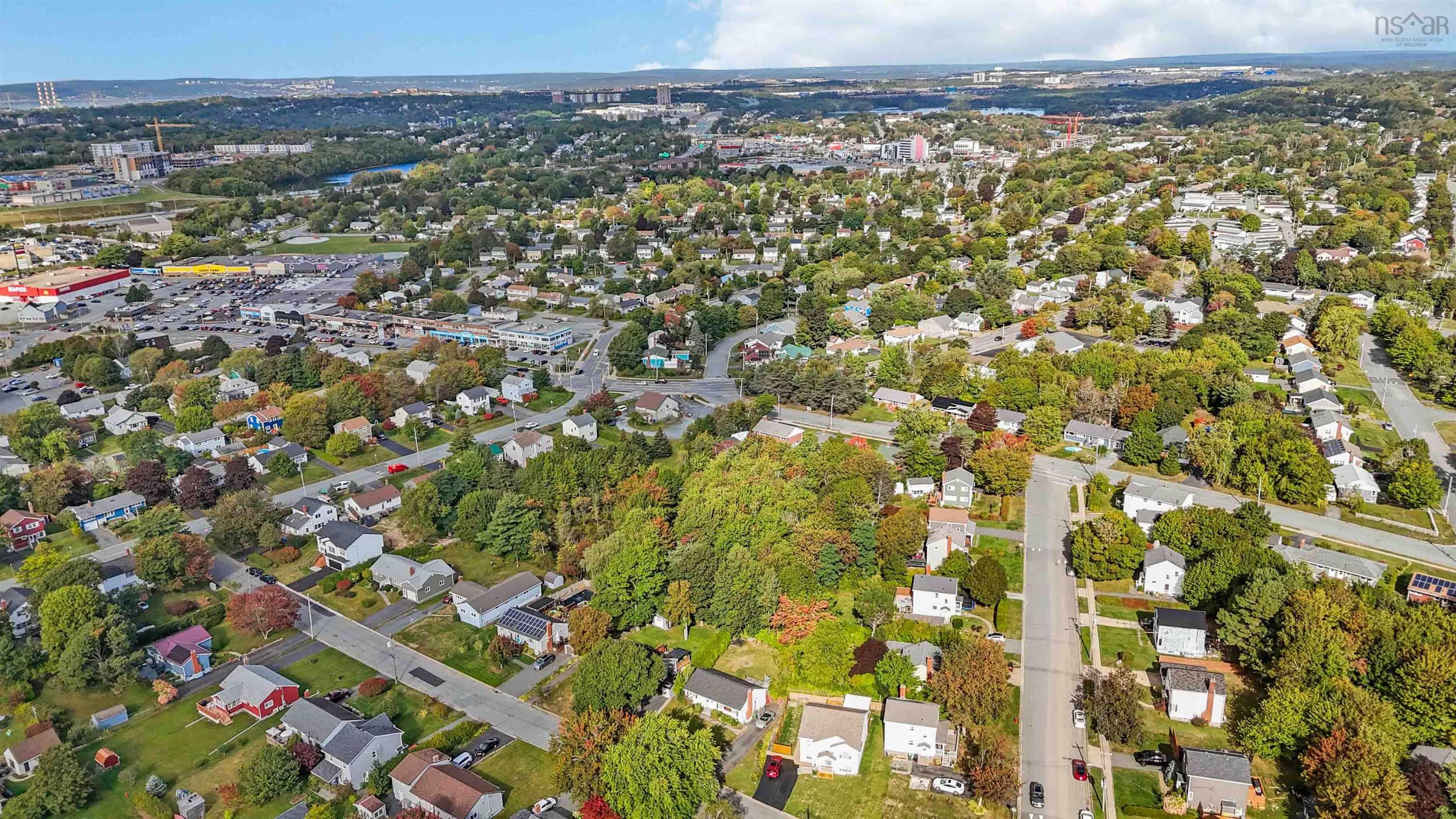 12 Elizabeth Street, Dartmouth, NS (MLS 202524471)