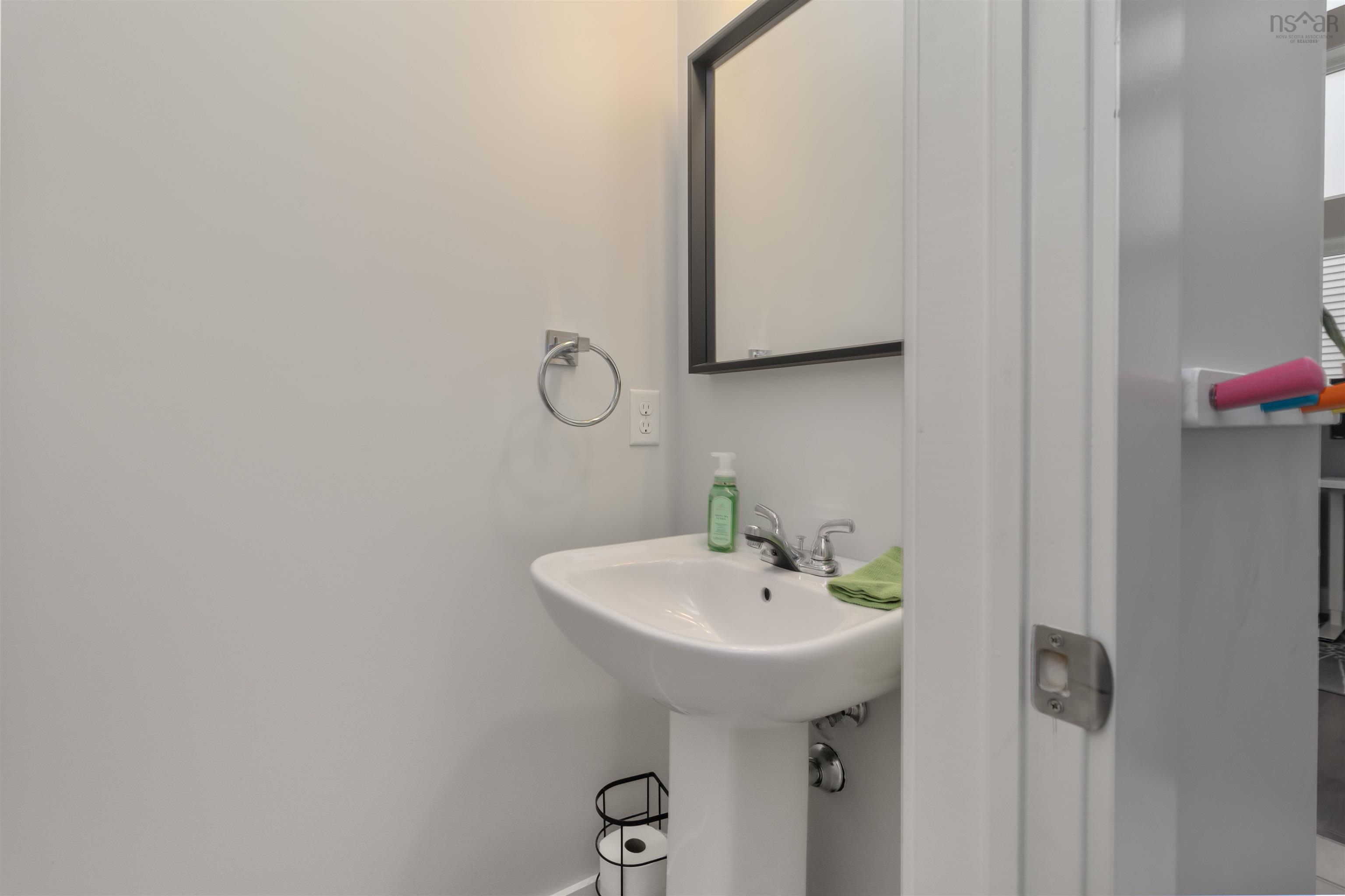 11 Aspenhill Court, Bedford, NS (MLS 202524476)