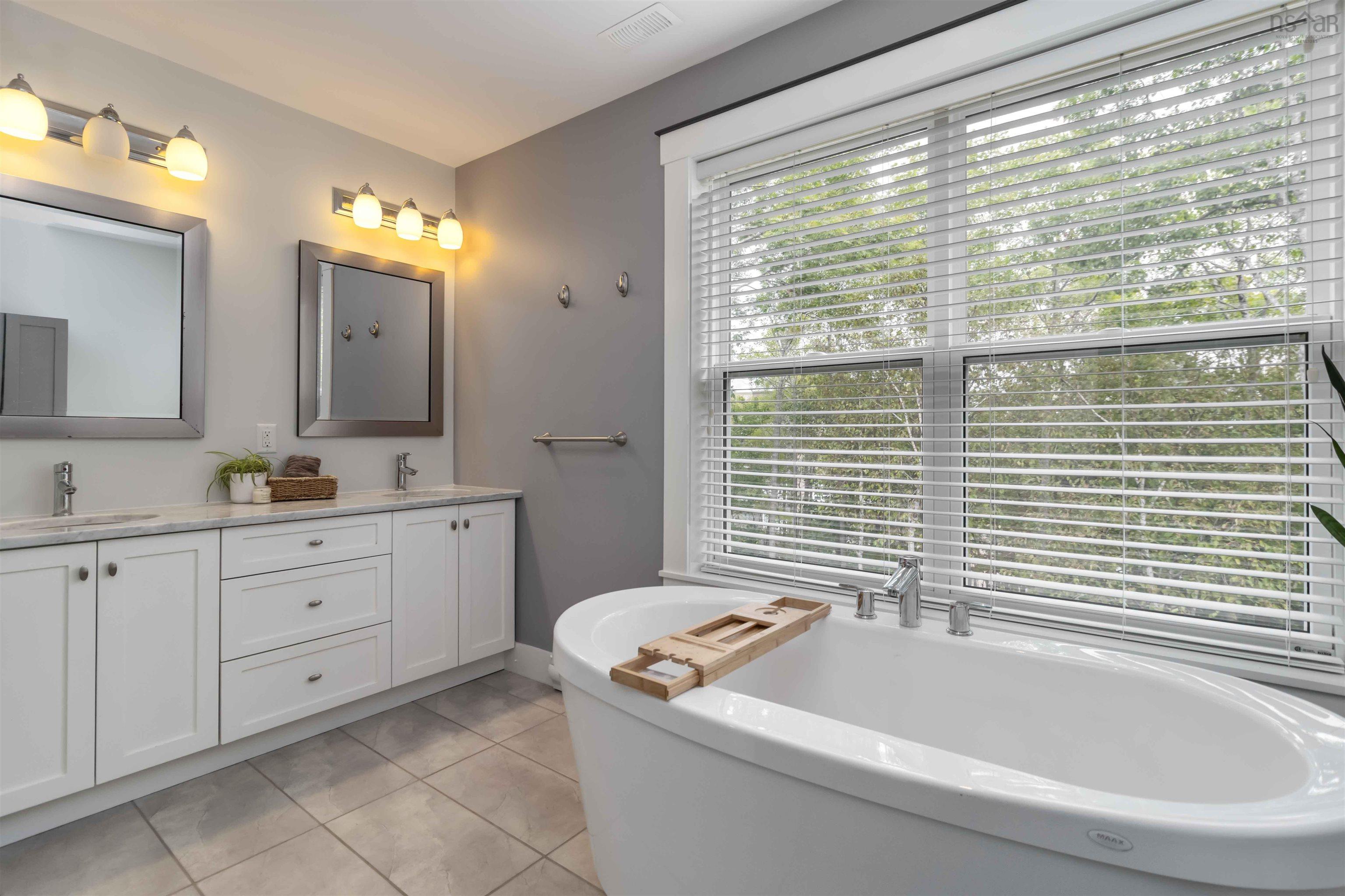 11 Aspenhill Court, Bedford, NS (MLS 202524476)