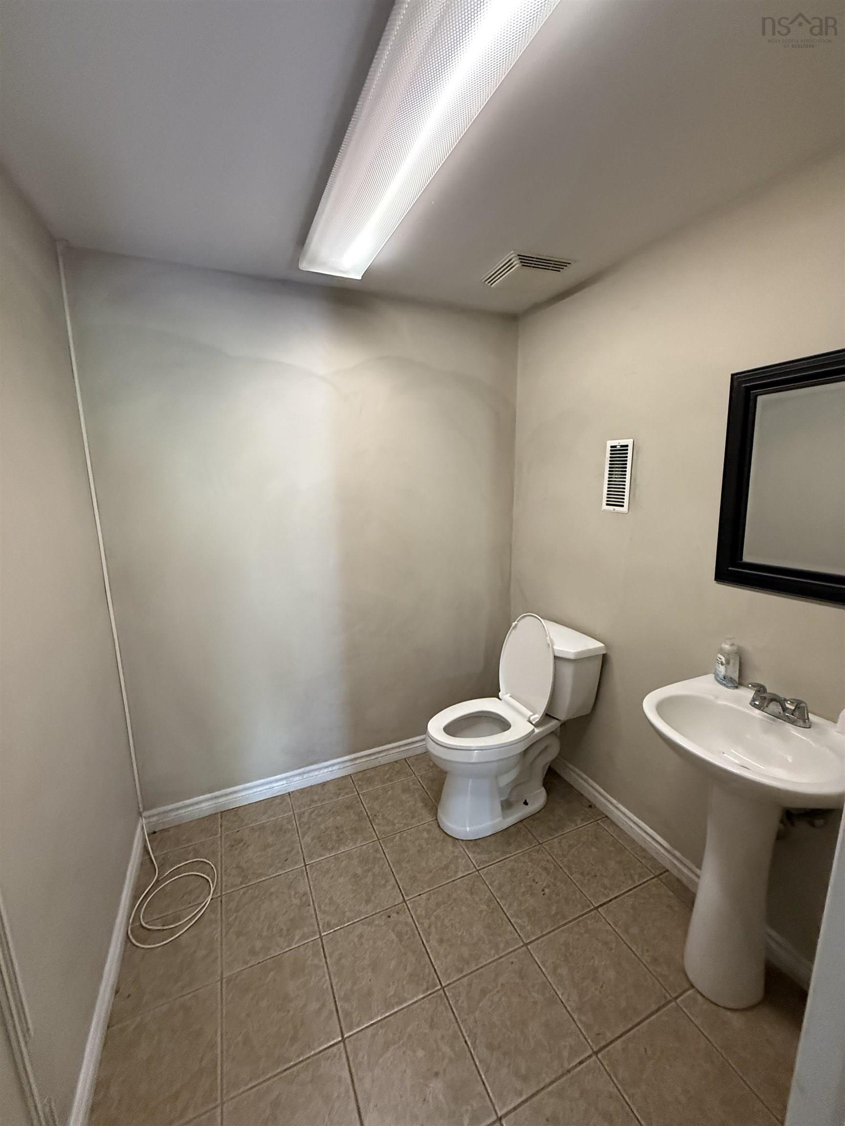 69 Lakecrest Drive, Dartmouth, NS (MLS 202524556)