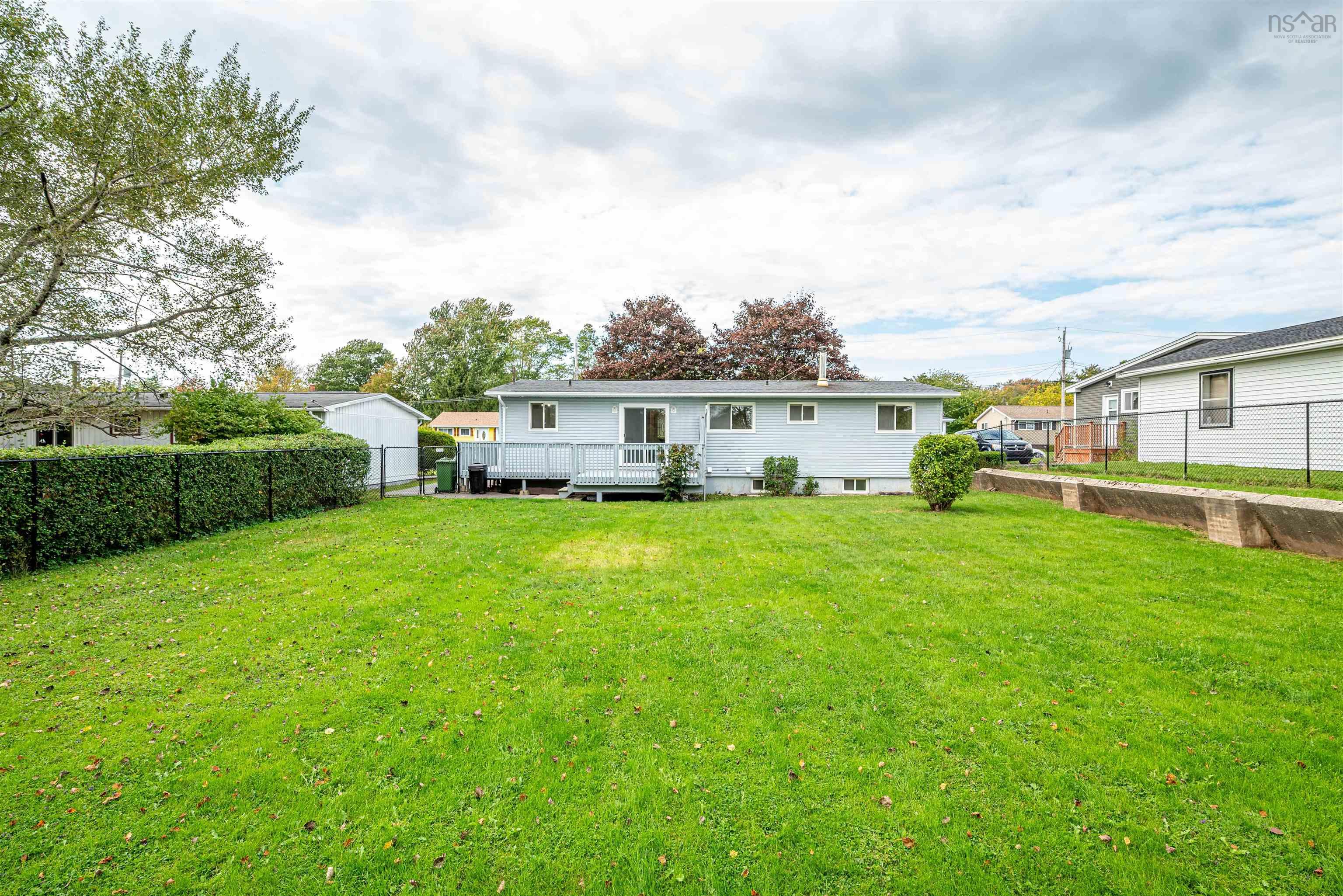 9 Laurie Drive, Lower Sackville, NS (MLS 202524634)