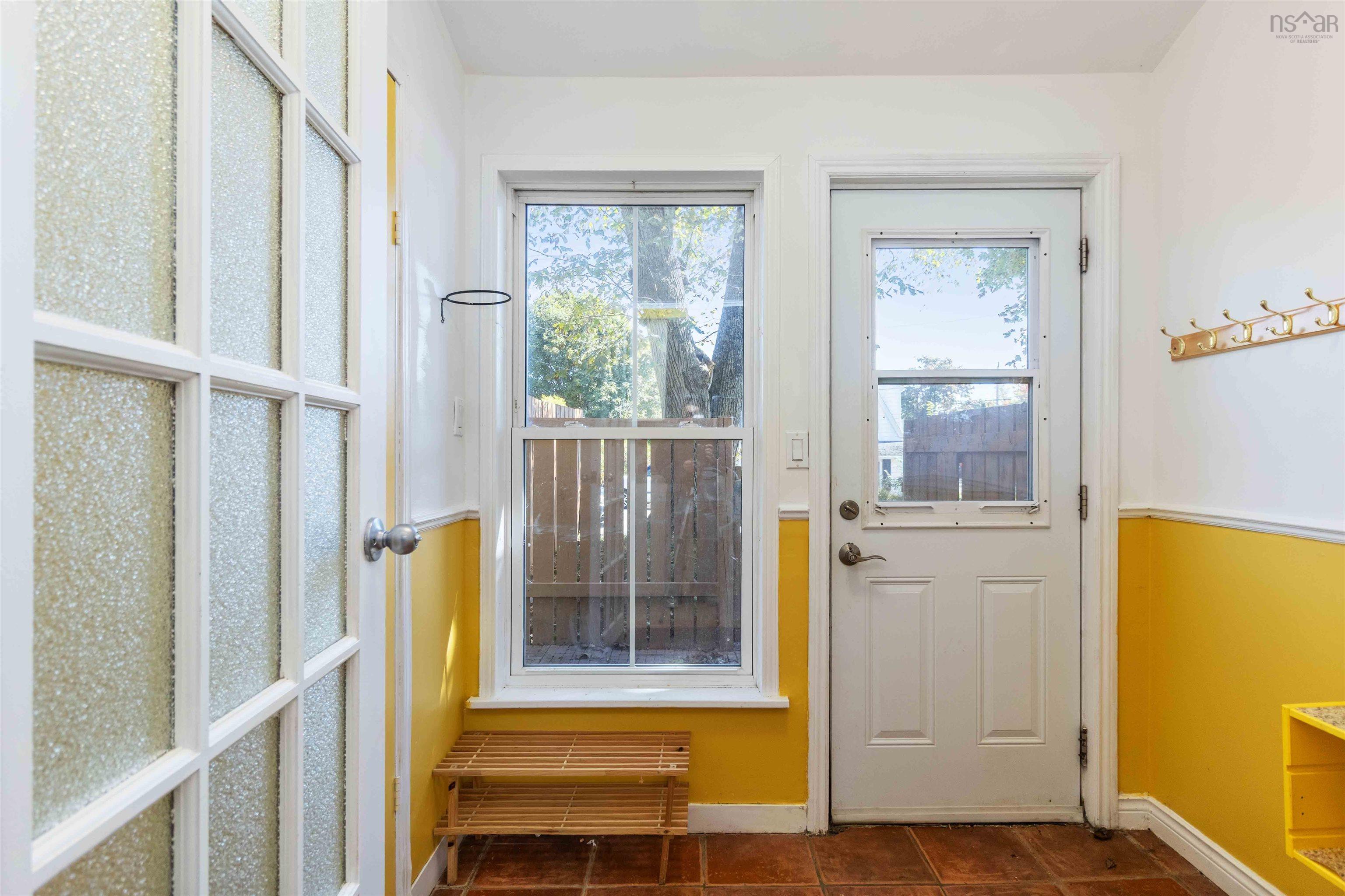 132 Victoria Road, Dartmouth, NS (MLS 202524692)