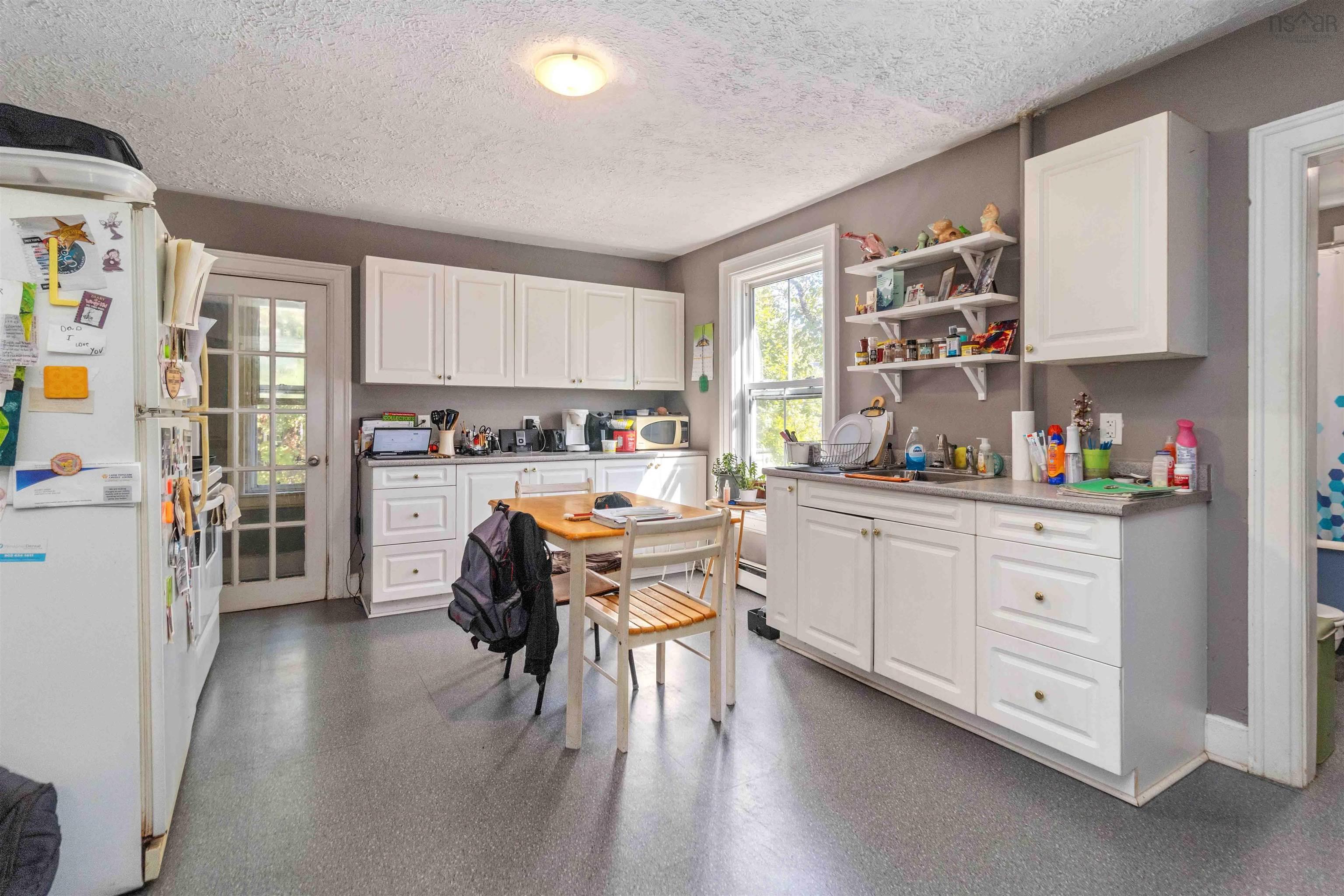 132 Victoria Road, Dartmouth, NS (MLS 202524692)