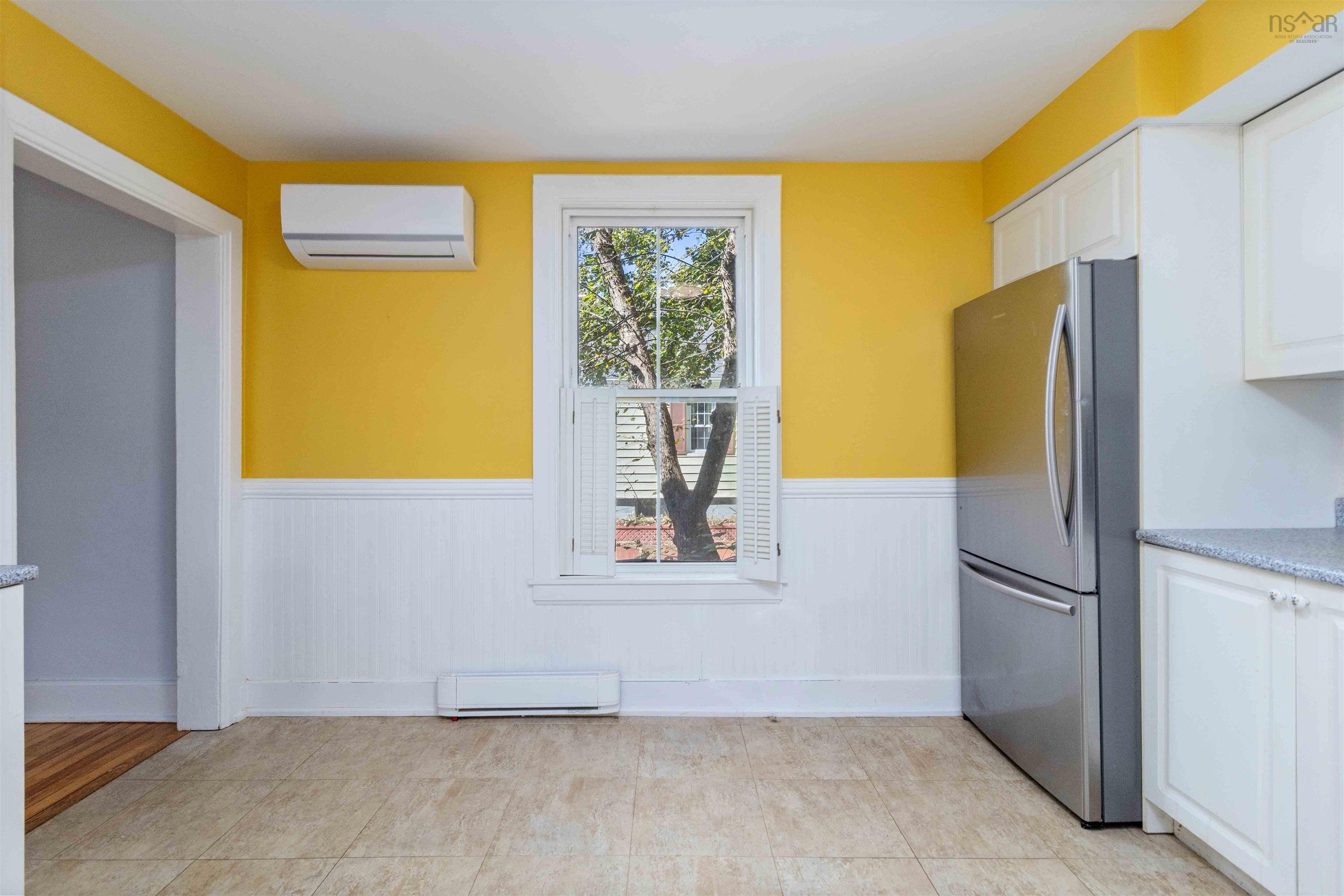 132 Victoria Road, Dartmouth, NS (MLS 202524692)