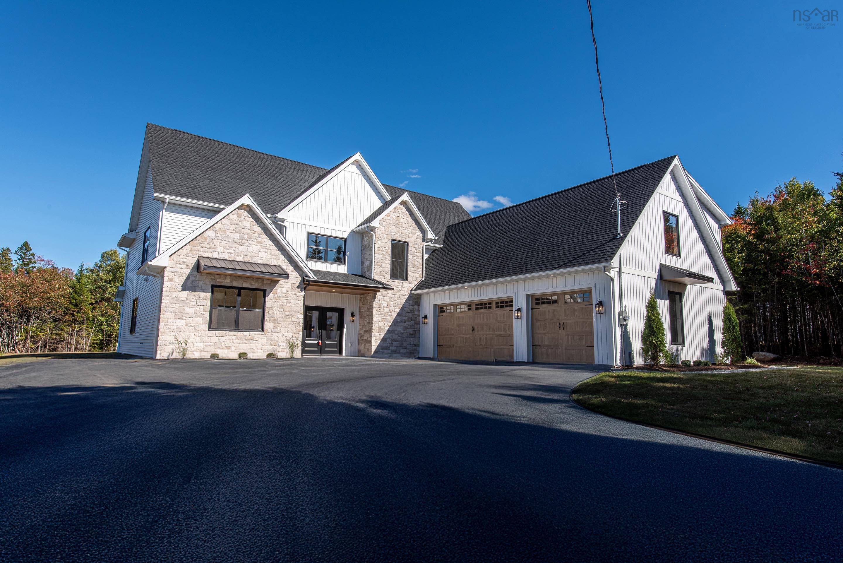 372 Canoe Crescent, Hammonds Plains, NS (MLS 202524740)