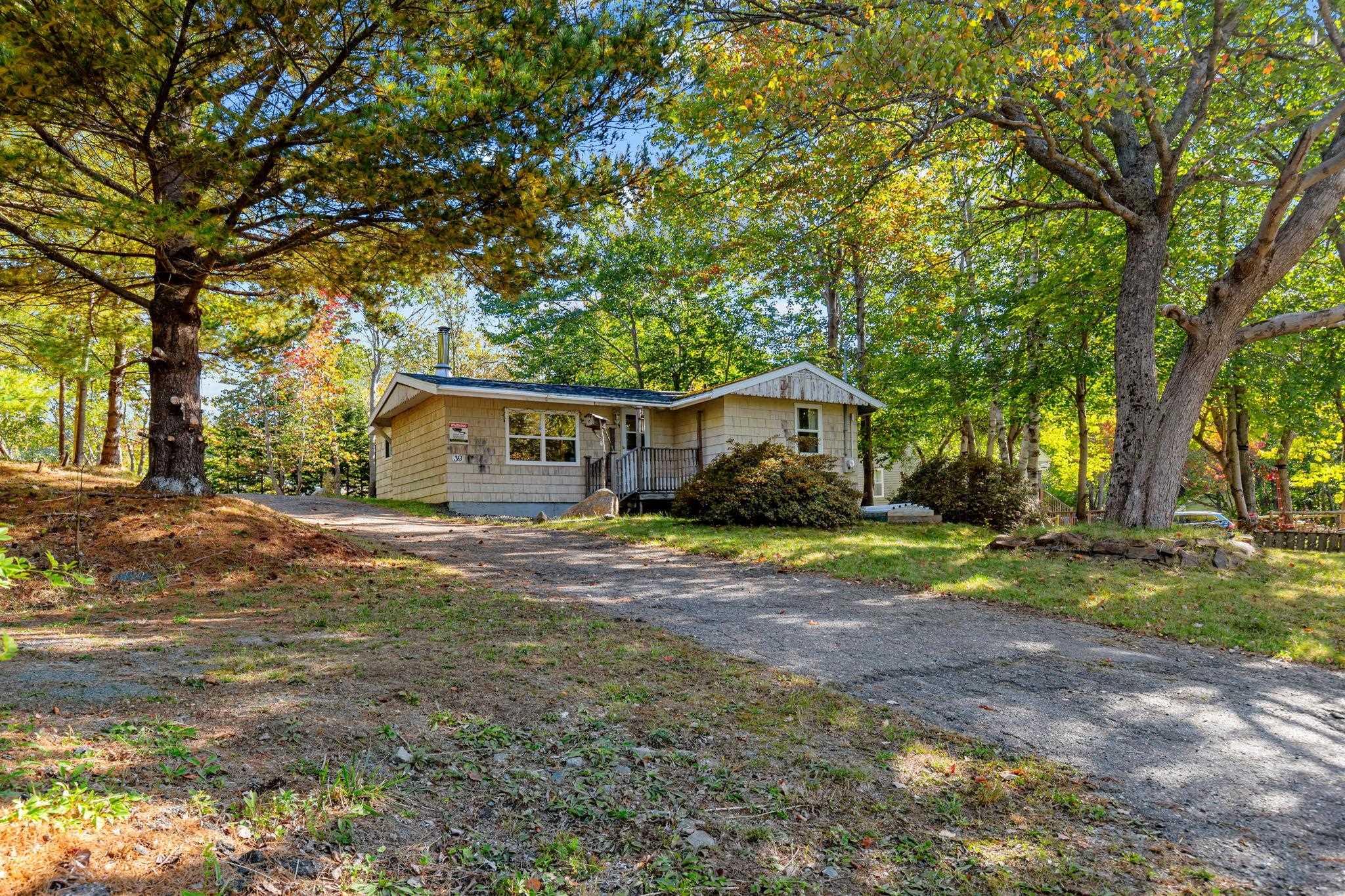 39 Hamshaw Drive, Halifax, NS (MLS® 202524775)