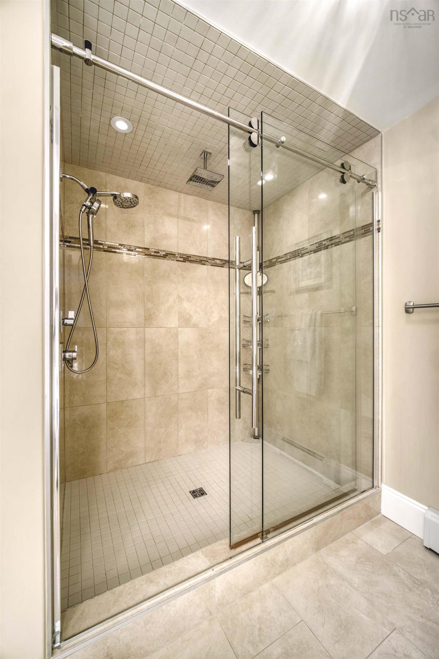 129 William Borrett Terrace, Bedford South, NS (MLS 202524782)