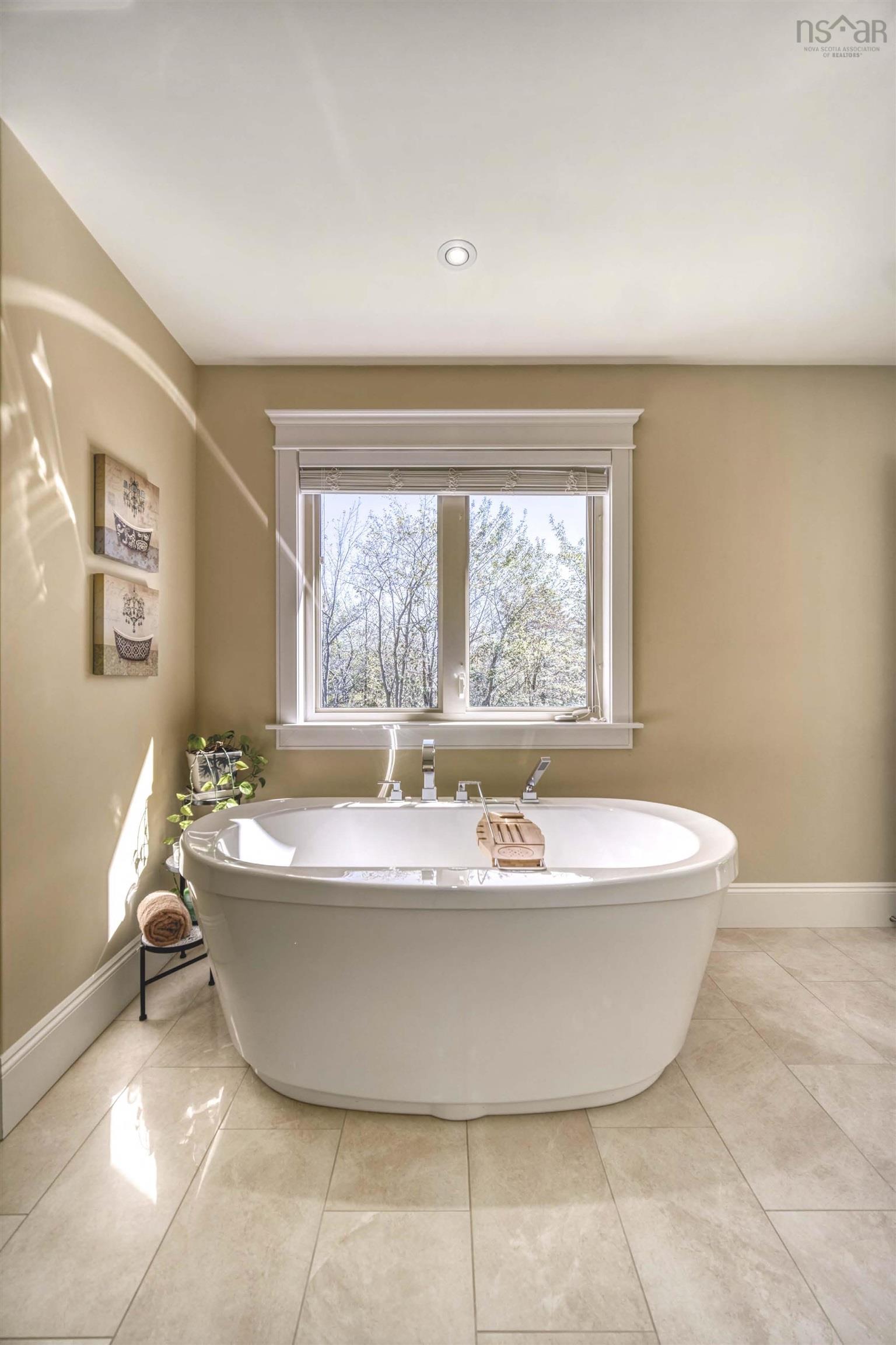 129 William Borrett Terrace, Bedford South, NS (MLS 202524782)