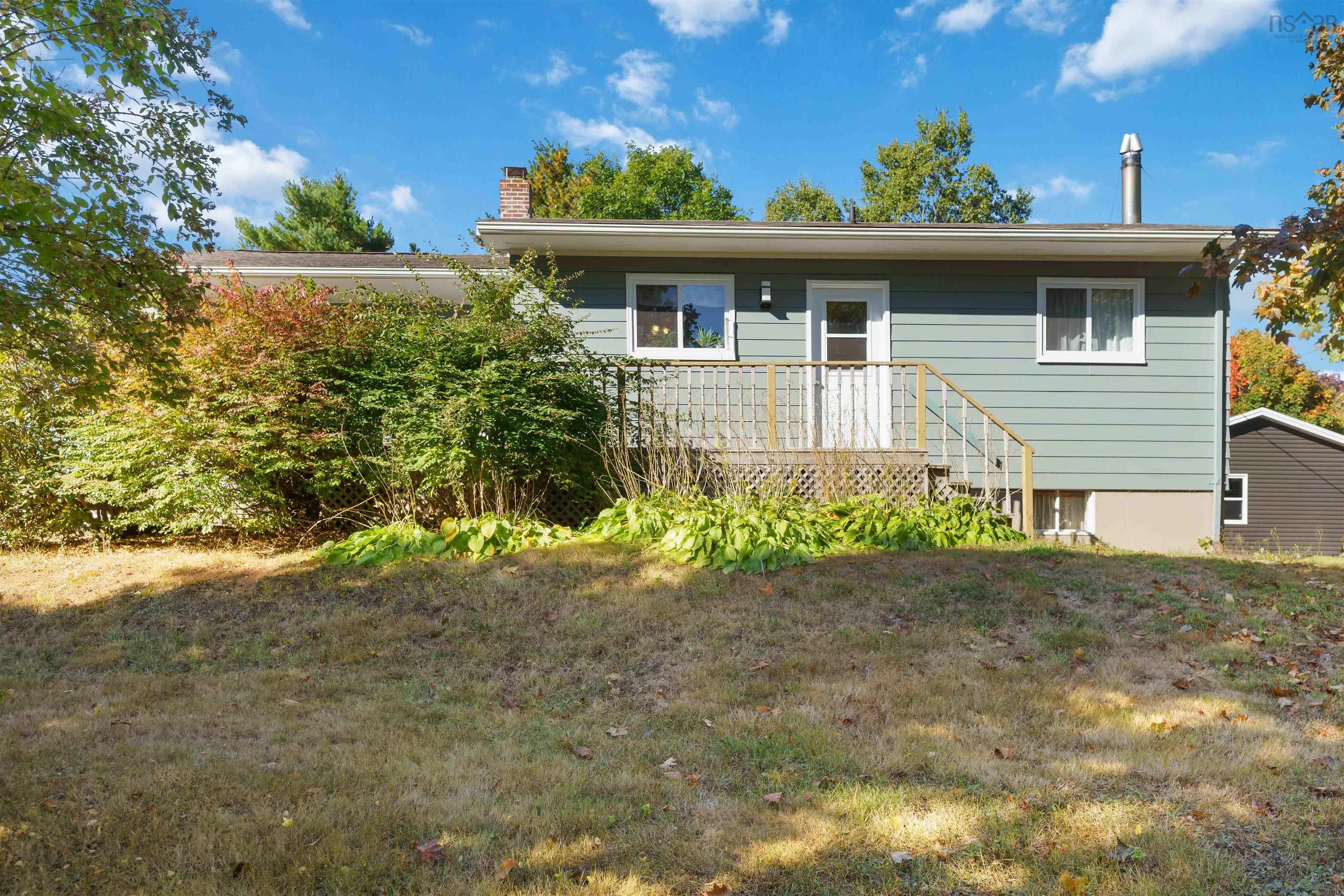 515 Highway 360, Somerset, NS (MLS® 202524789) | Somerset Real Estate | RE/MAX Halifax