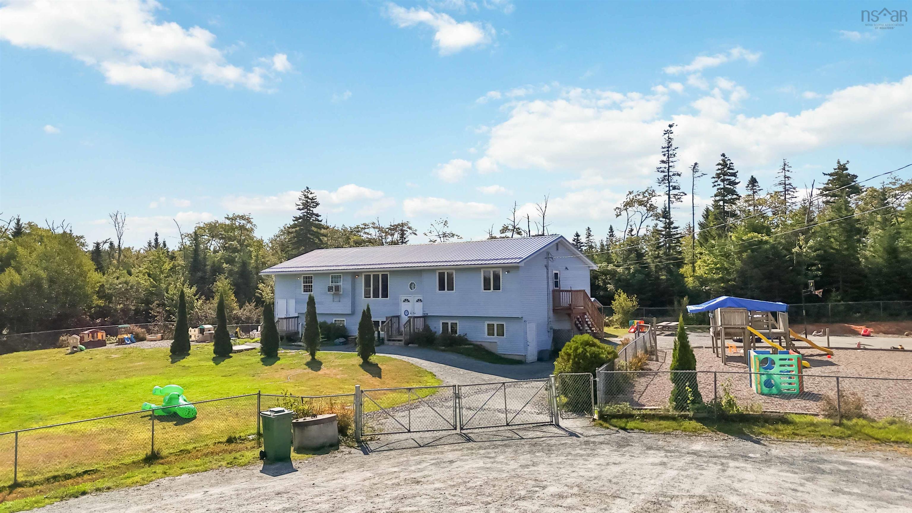 4182 Highway 7, Porters Lake, NS (MLS® 202524792)