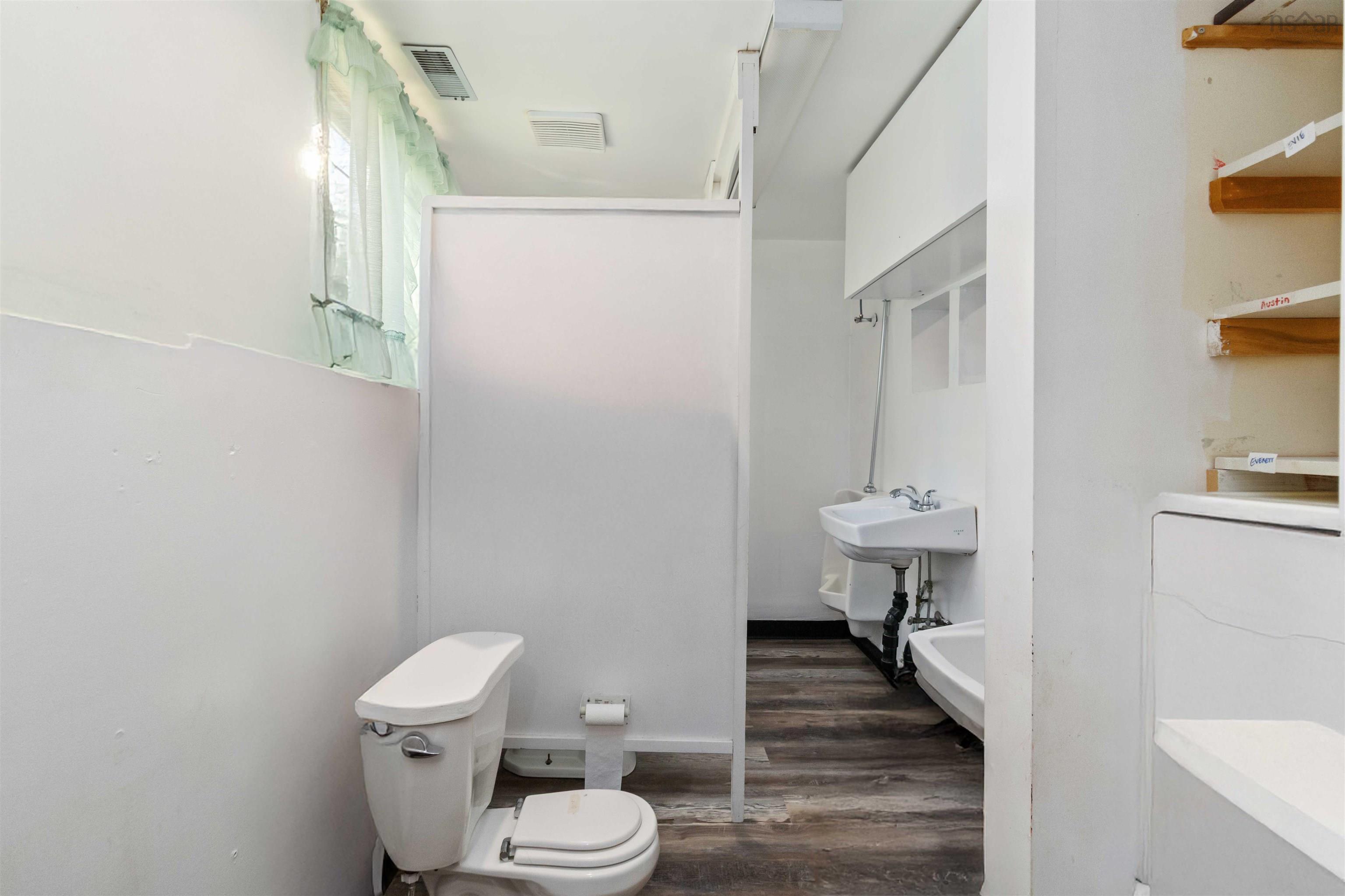 4182 Highway 7, Porters Lake, NS (MLS 202524792)