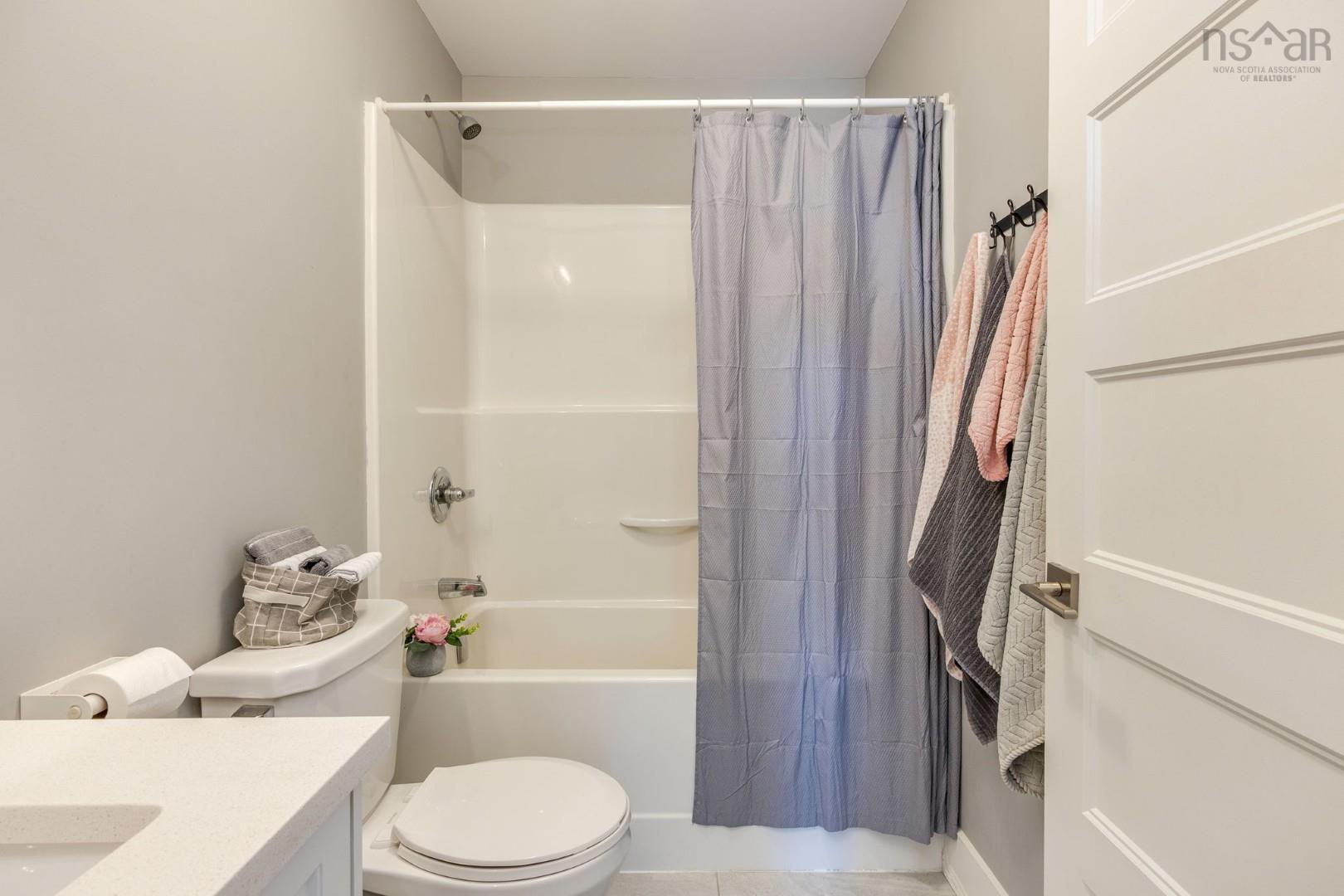 58 Onyx Crescent, Halifax, NS (MLS 202524799)