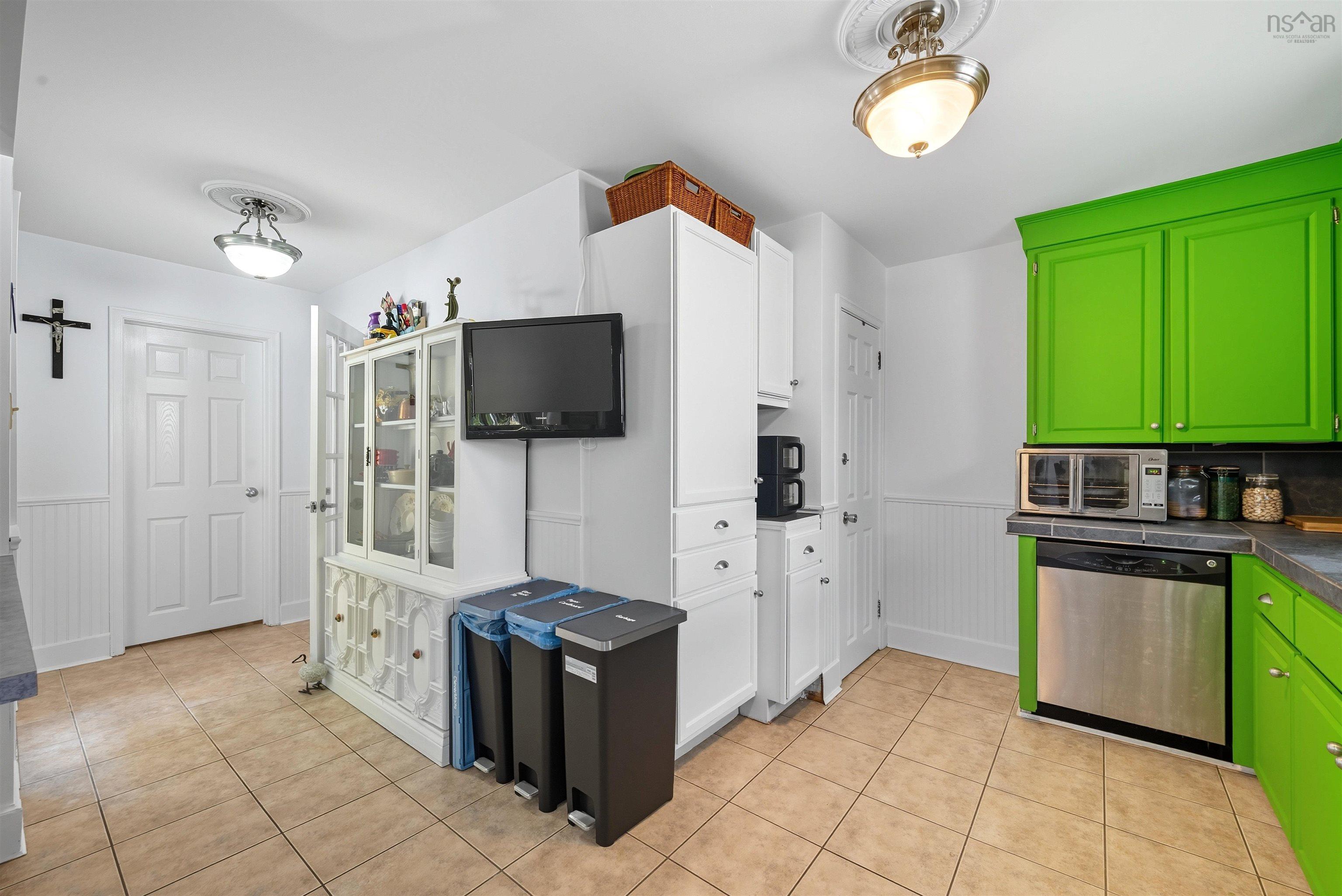 3821 Basinview Drive, Halifax, NS (MLS 202524806)