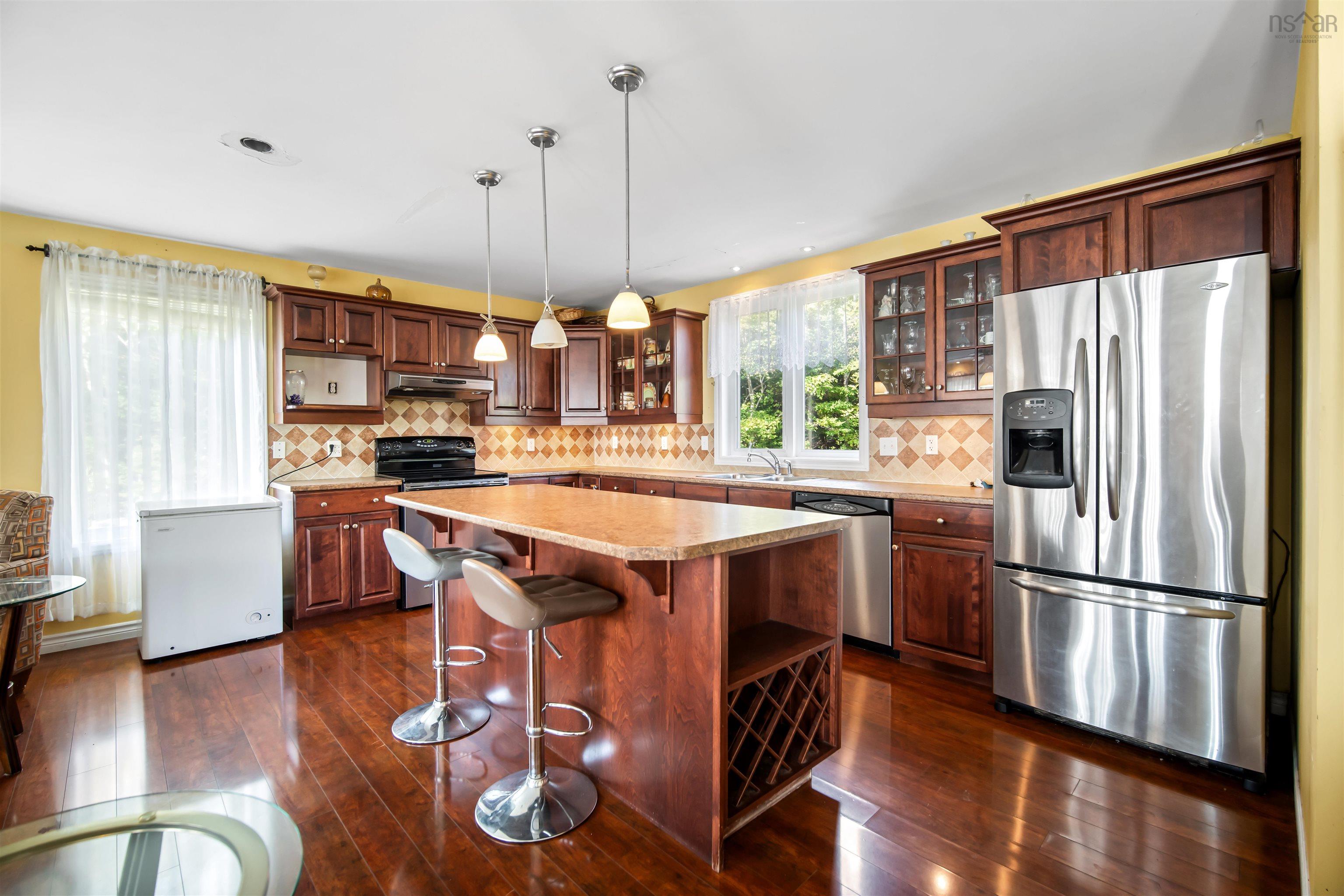 901 Terence Bay Road, Terence Bay, NS (MLS 202524819)