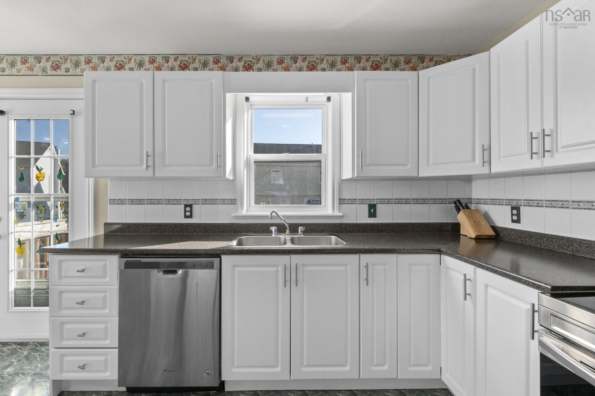 14 Suffolk Close, Halifax, NS (MLS 202524821)