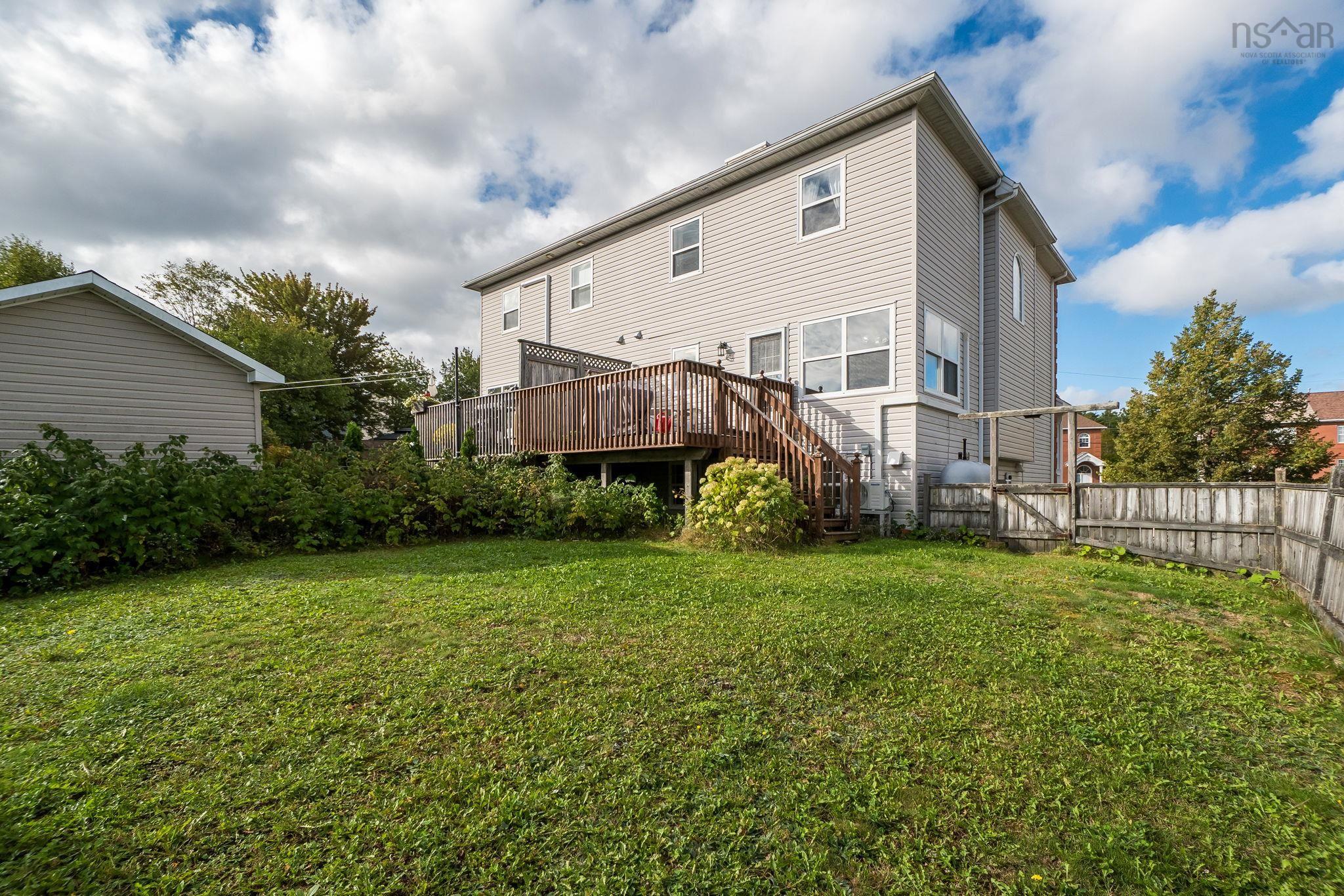 14 Suffolk Close, Halifax, NS (MLS 202524821)