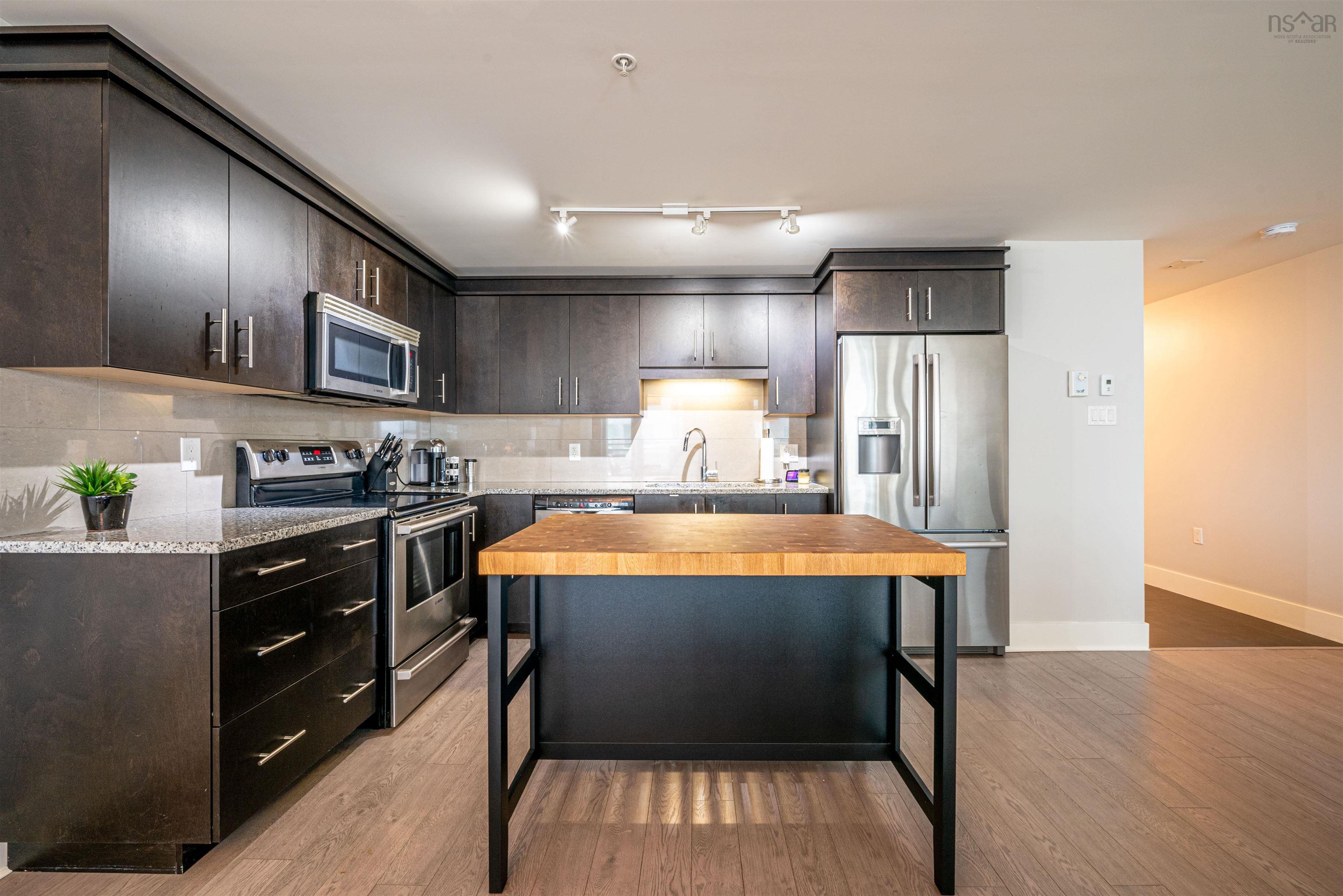 403 15 Kings Wharf Place, Dartmouth, NS (MLS 202524842)