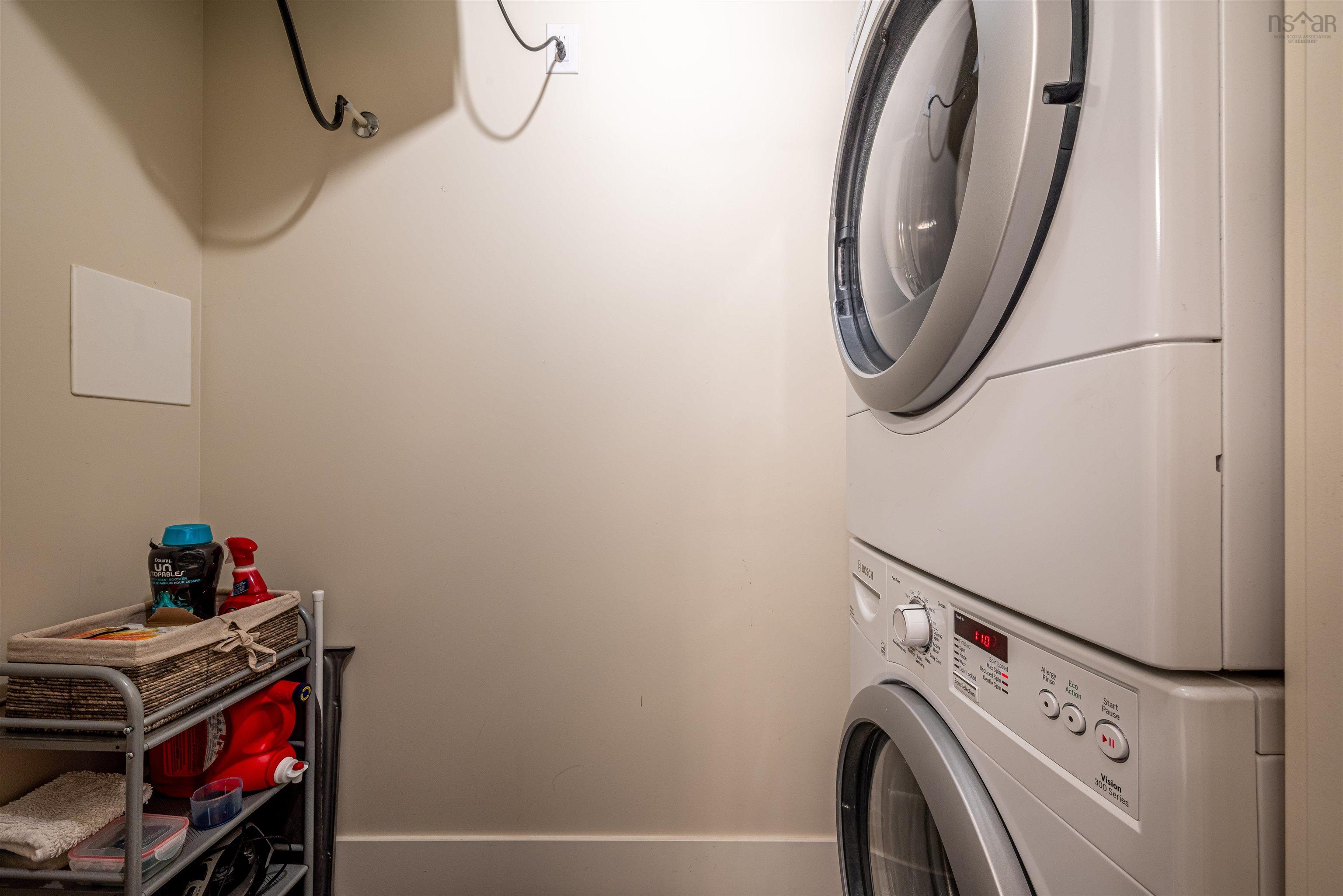 403 15 Kings Wharf Place, Dartmouth, NS (MLS 202524842)