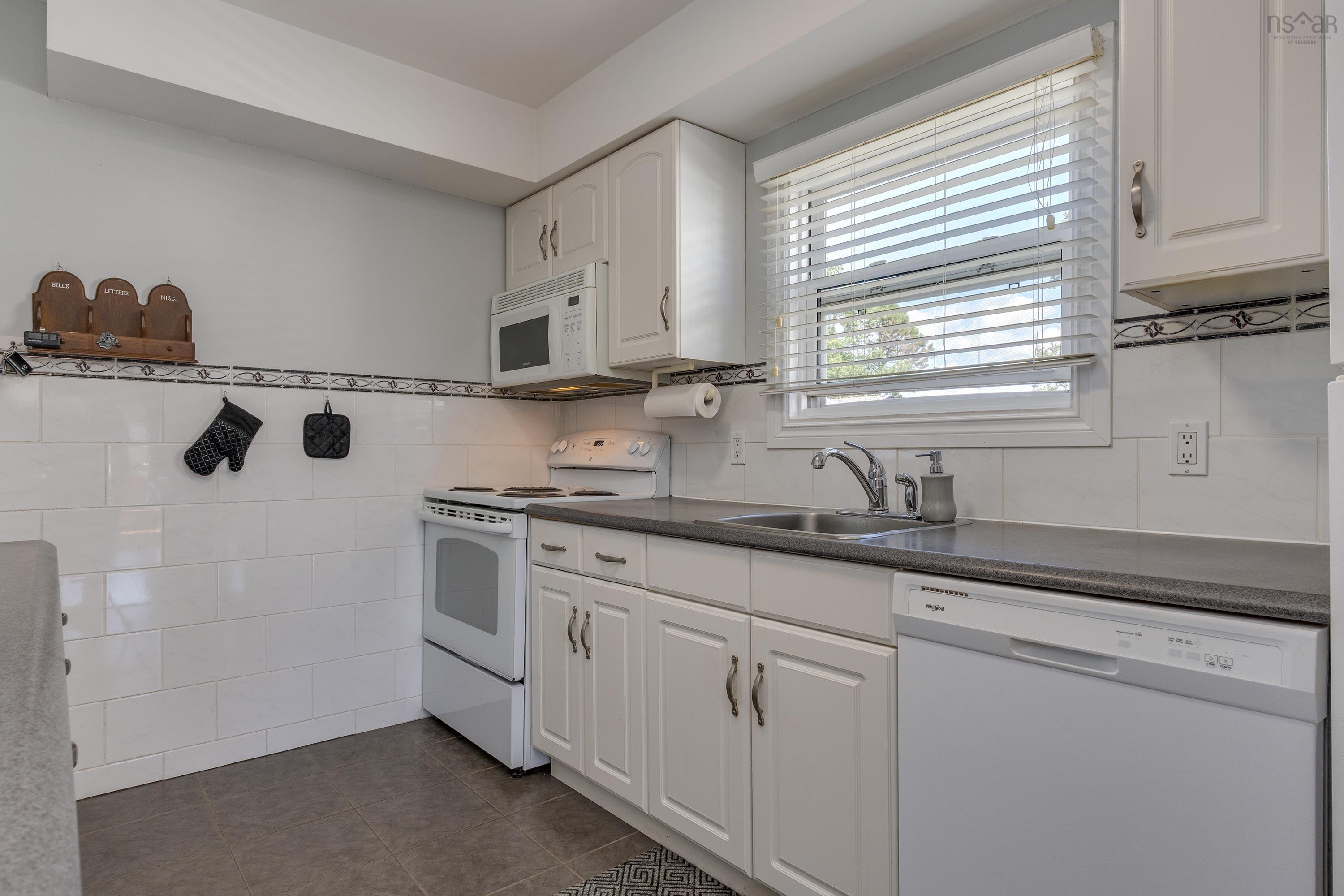 21 Howe Street, Dartmouth, NS (MLS 202524883)