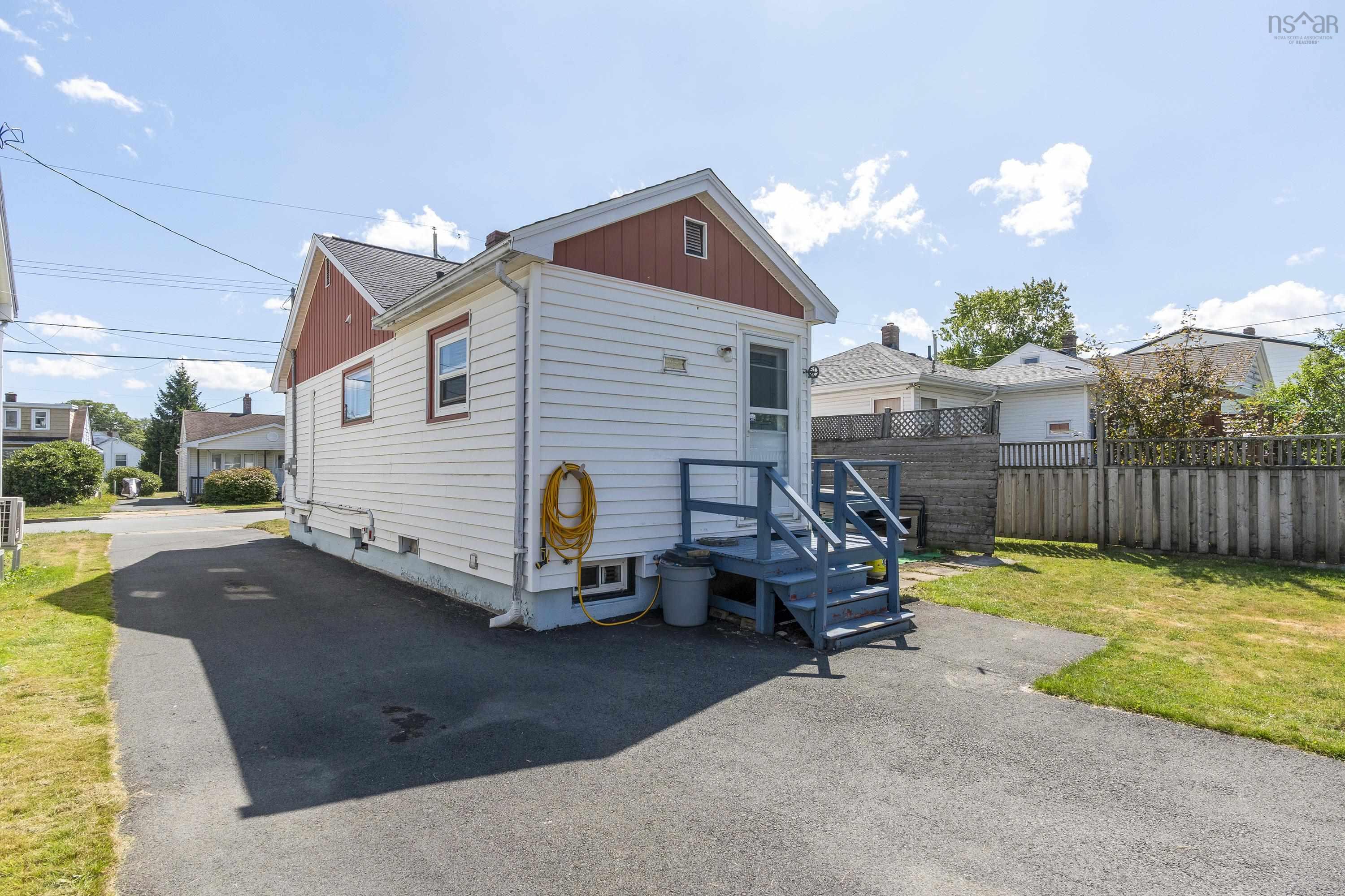 21 Howe Street, Dartmouth, NS (MLS 202524883)