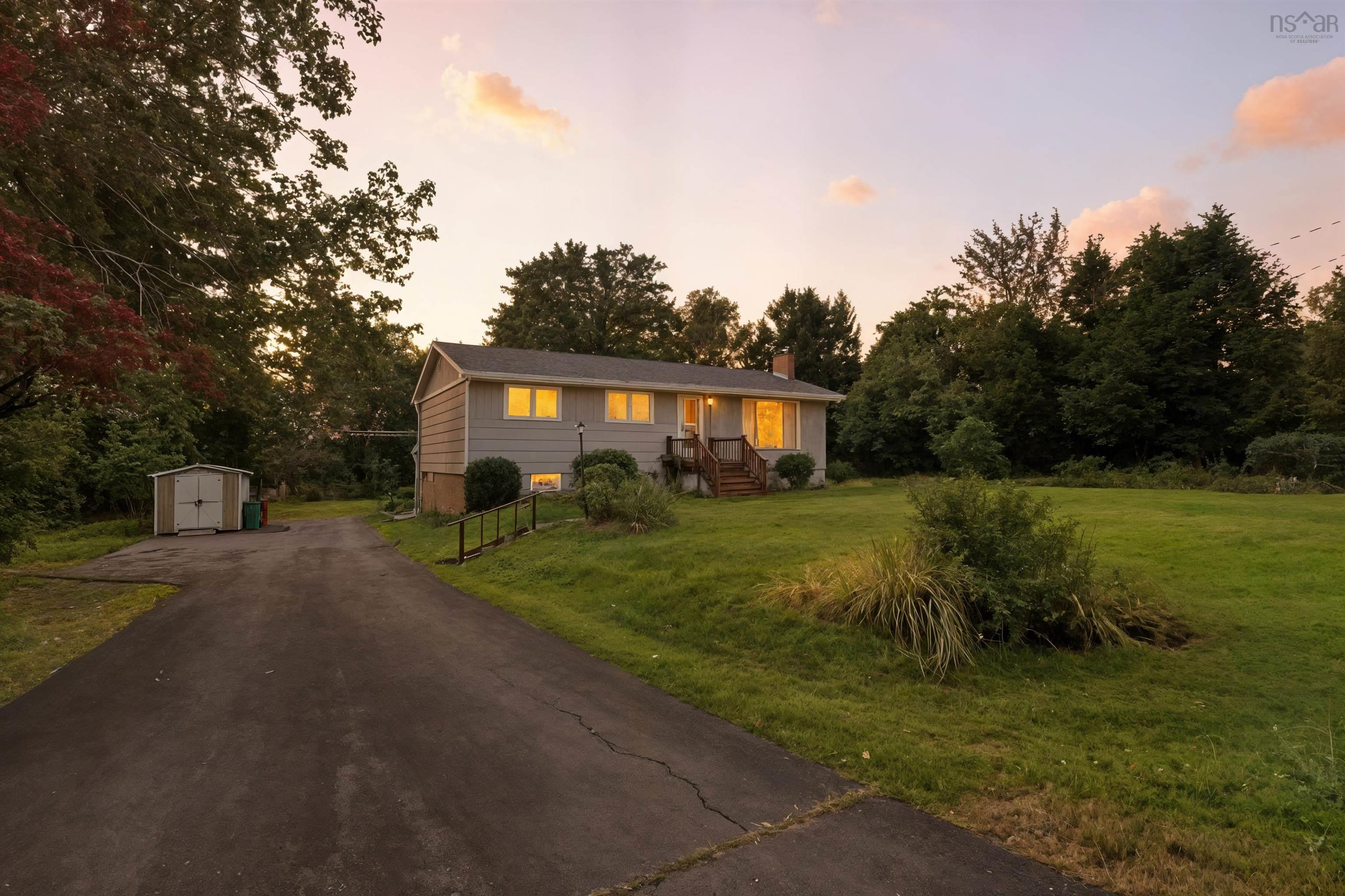 1059 Fall River Road, Fall River, NS (MLS® 202524898)