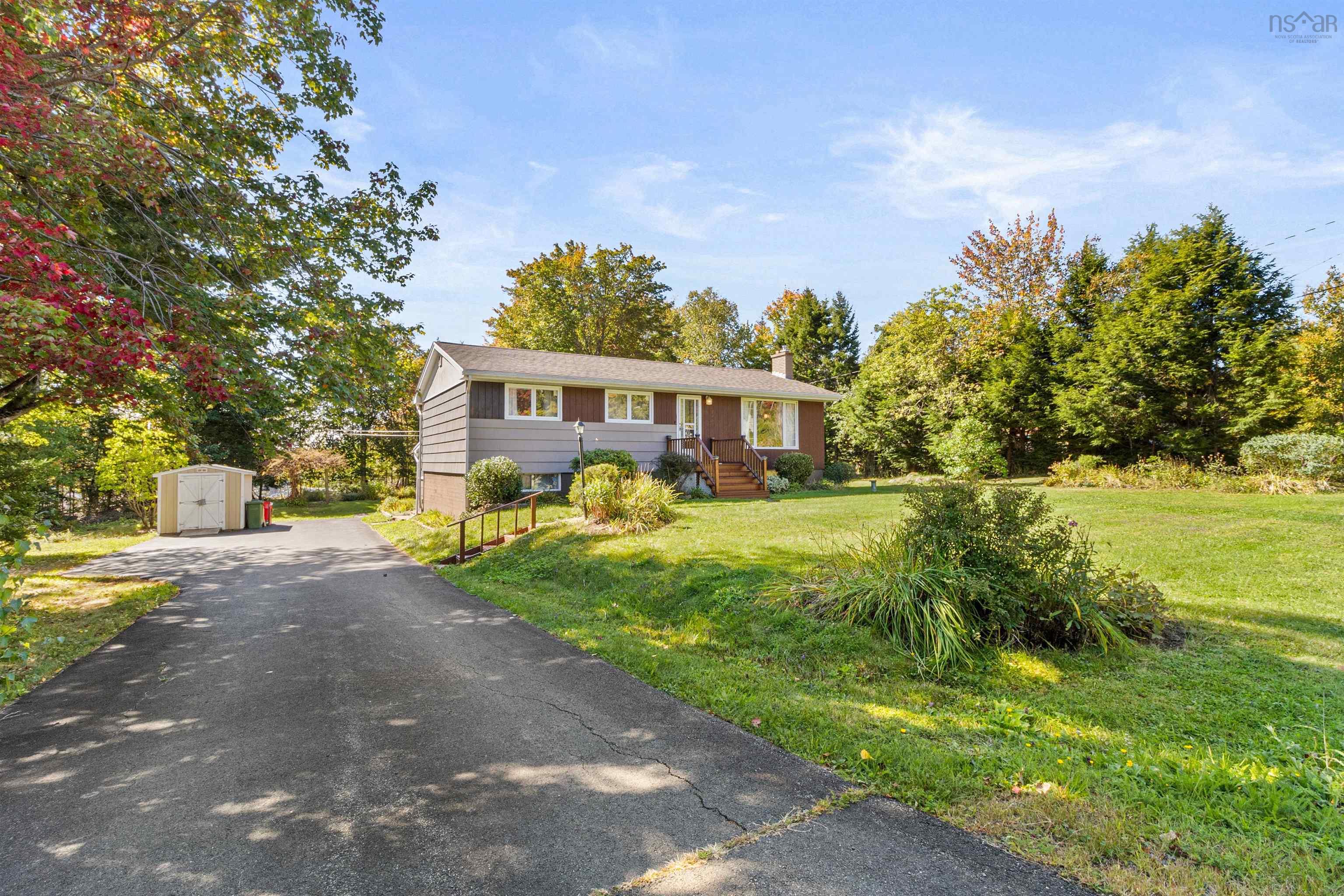 1059 Fall River Road, Fall River, NS (MLS 202524898)