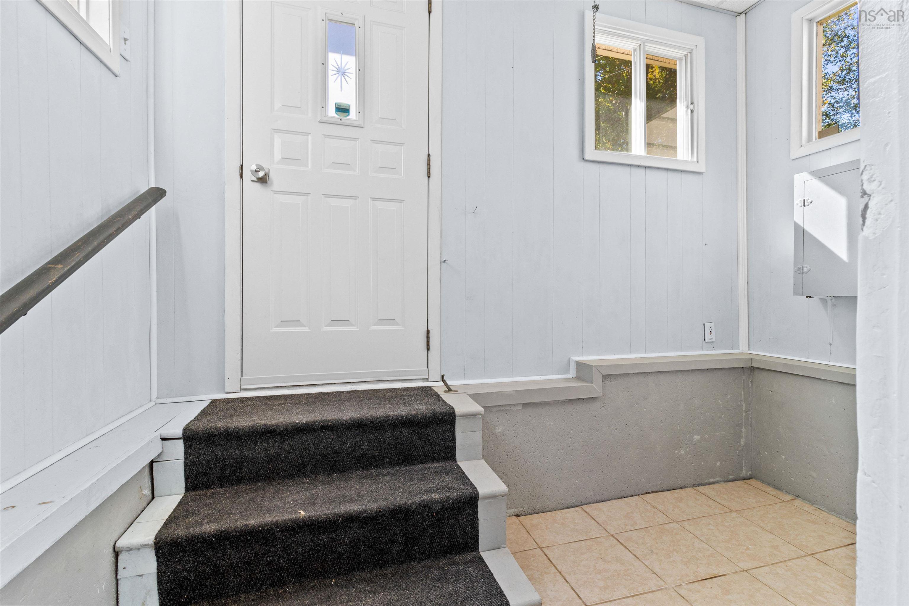 1059 Fall River Road, Fall River, NS (MLS 202524898)