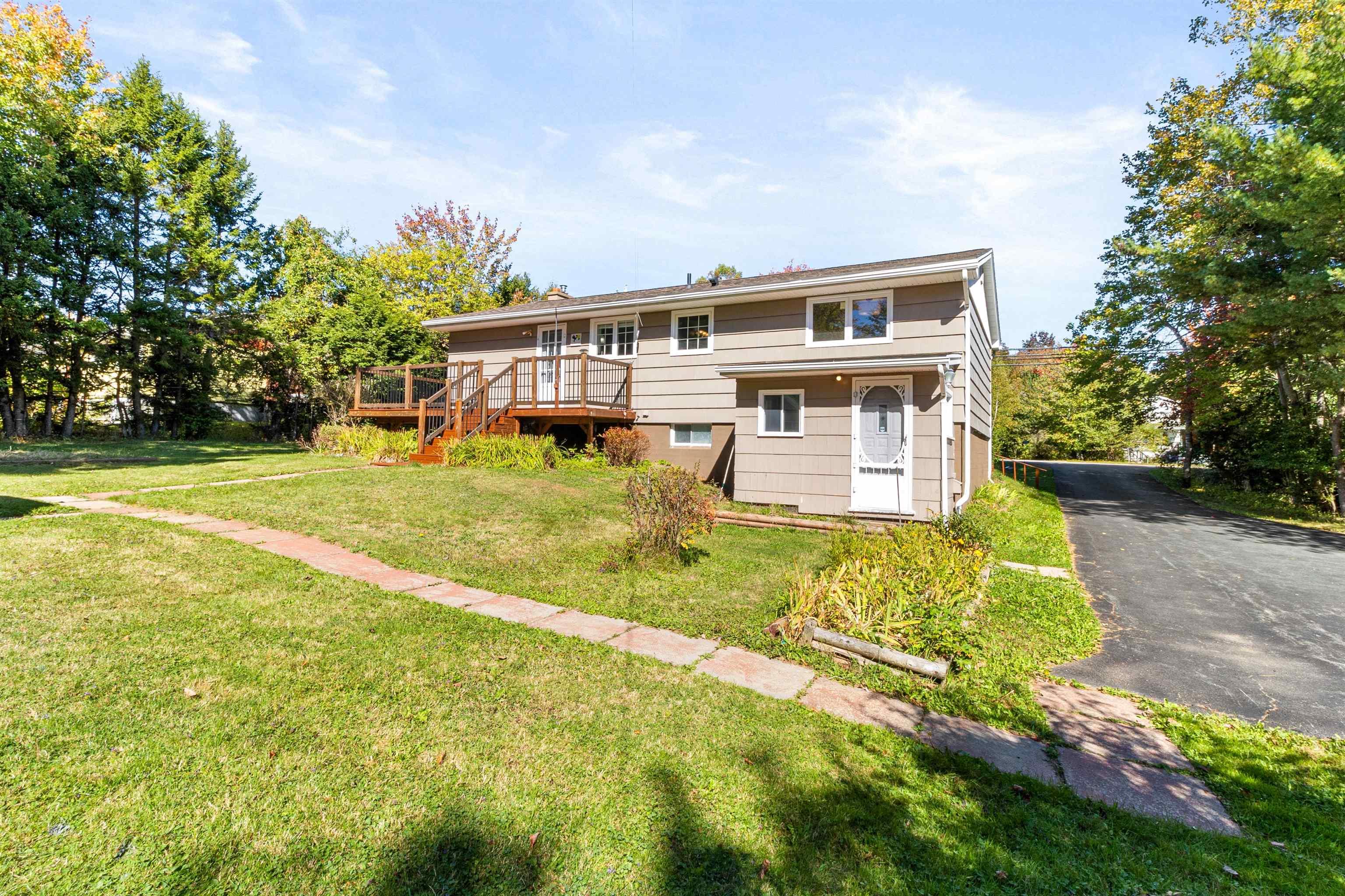 1059 Fall River Road, Fall River, NS (MLS 202524898)